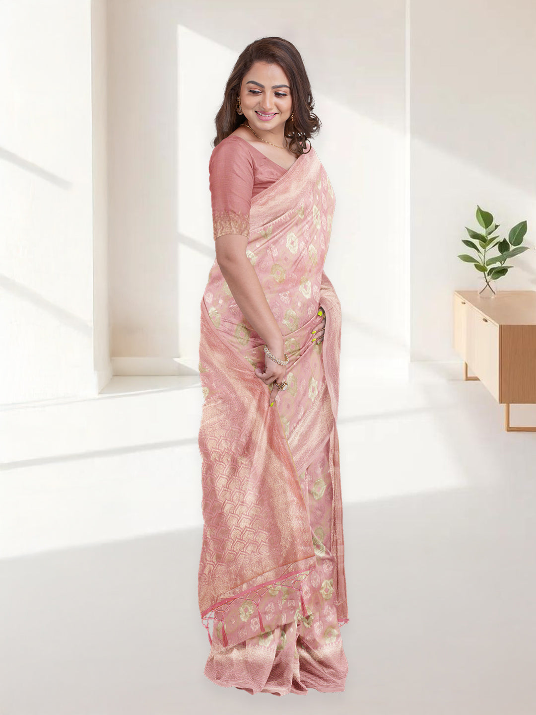 Women Light Pink Cotton Weaving Saree PCS189