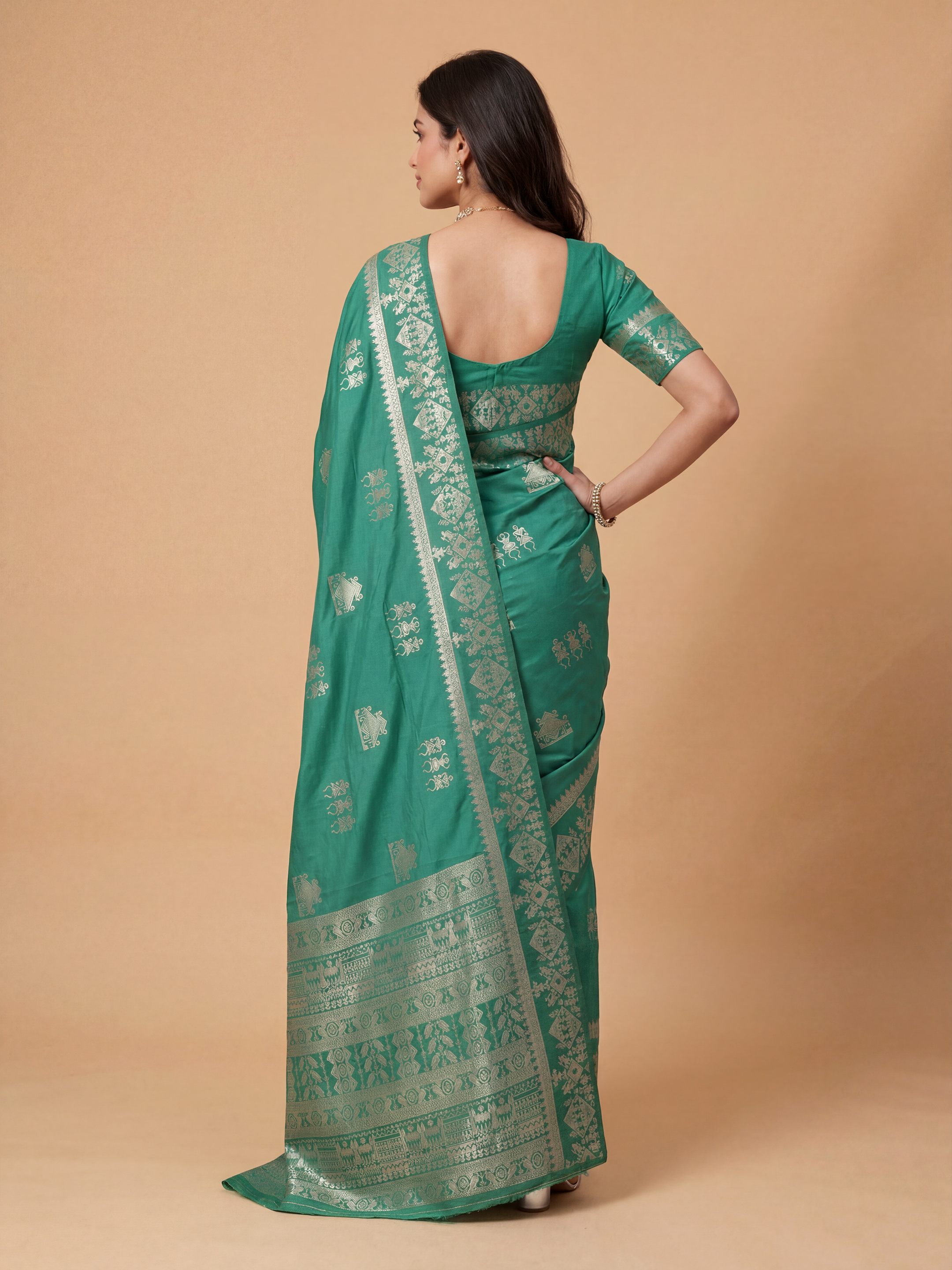 Women Semi Raw Silk Green Saree SRS116
