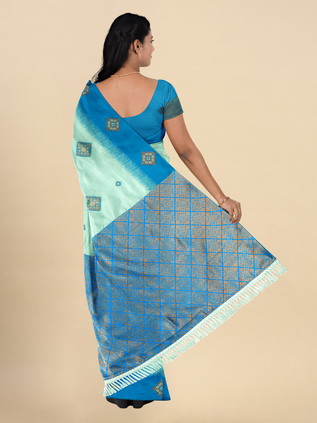 Women Stylish Semi Silk Blue Saree SS89