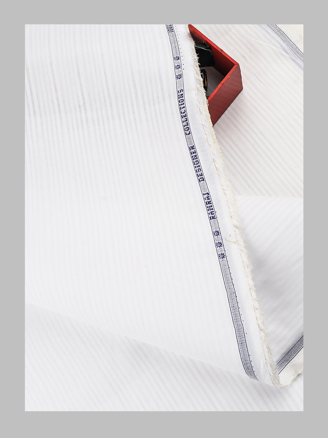 Men 100%Cotton Self Design Shirting White Forest 32