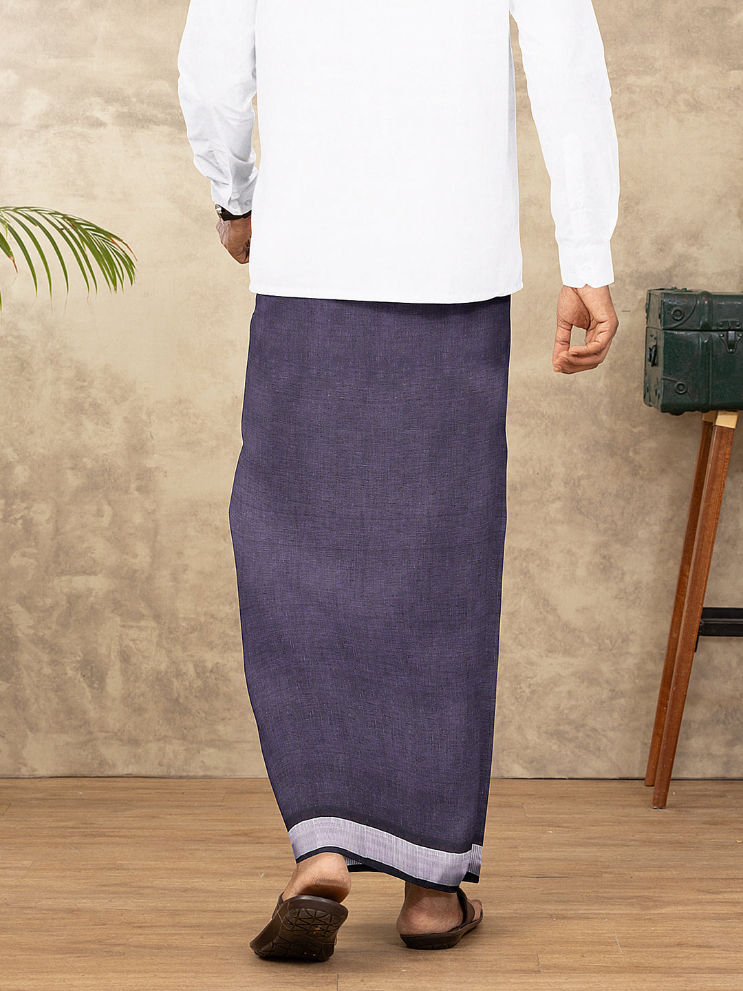 Men Cotton Blend Single Layer Lavender Dhoti with Fancy Border CD10