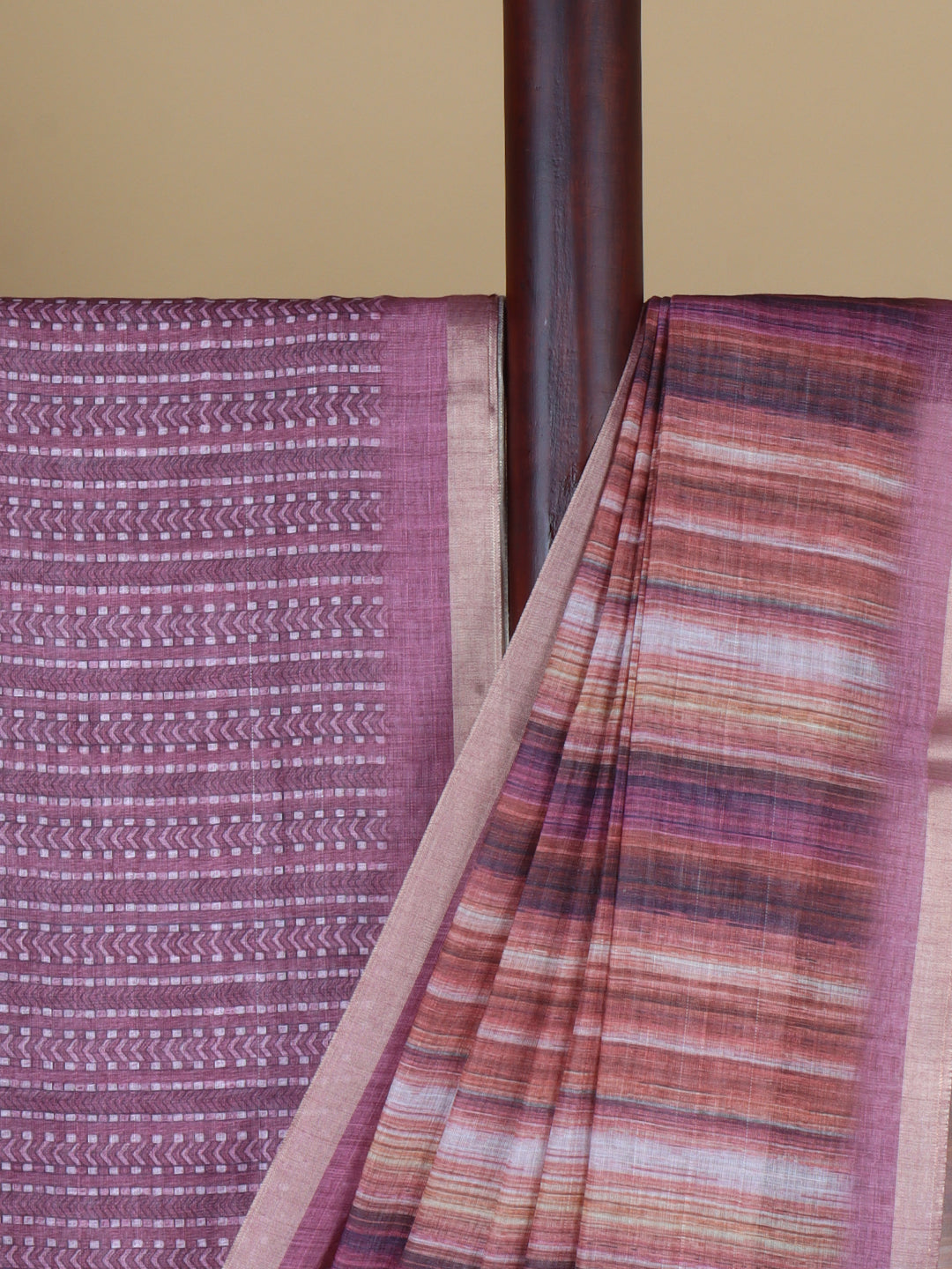 Women Peach with Pink Semi Linen Saree SL218