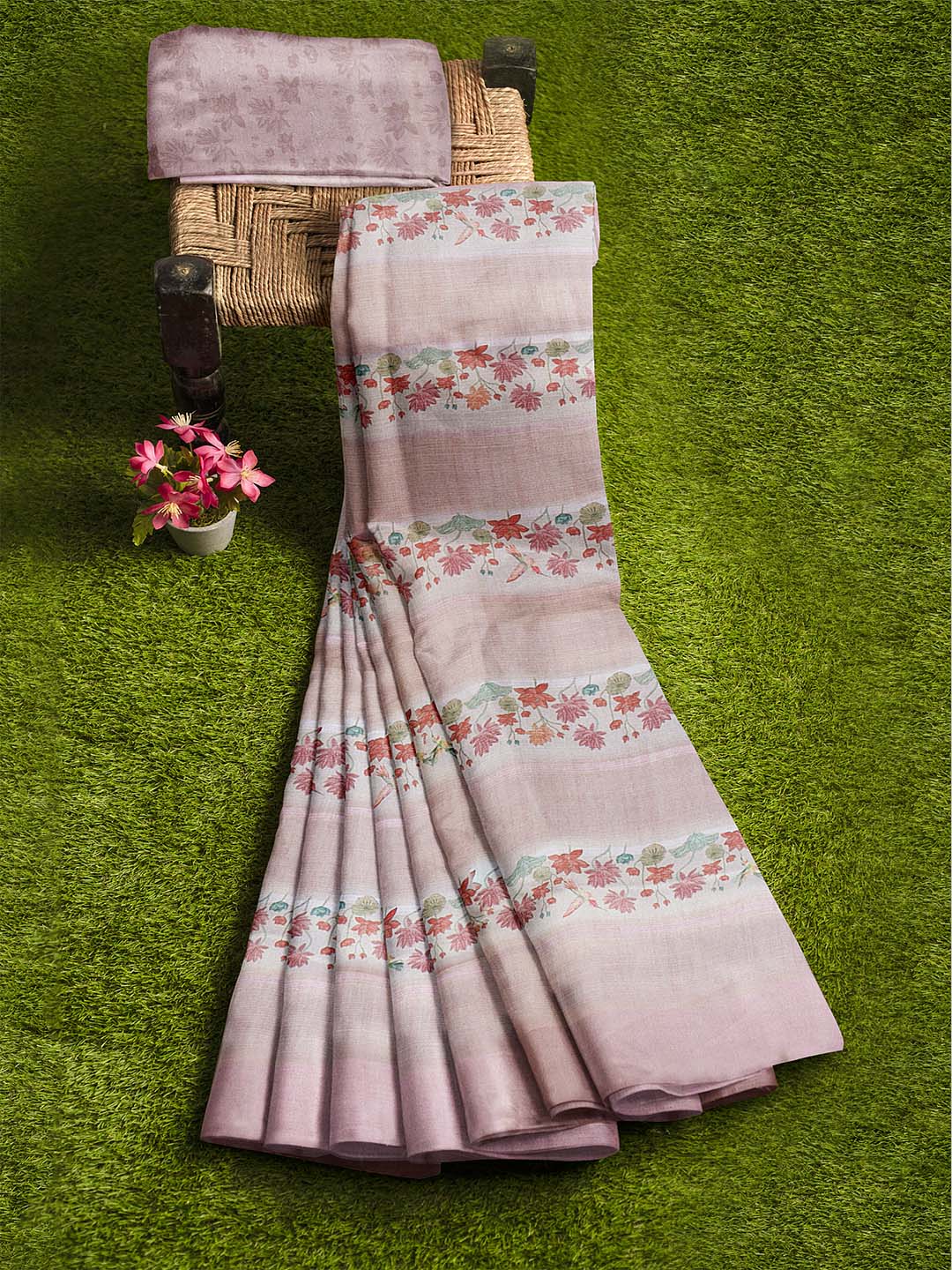 Women Light Peach Semi Tussar Printed Saree ST285
