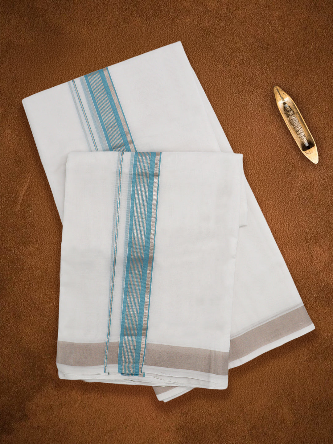 Men Premium Handloom White Dhoti with Fancy Jari Border HLM117