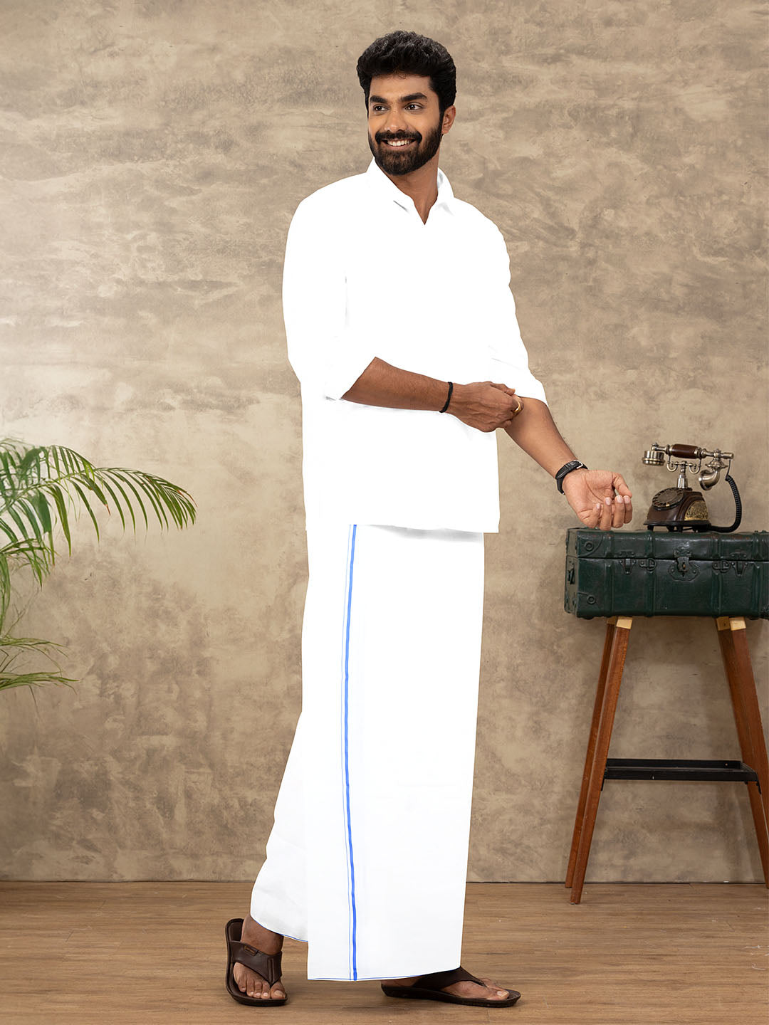 Men 100% Cotton Single Layer White Dhoti with Small Border AY01