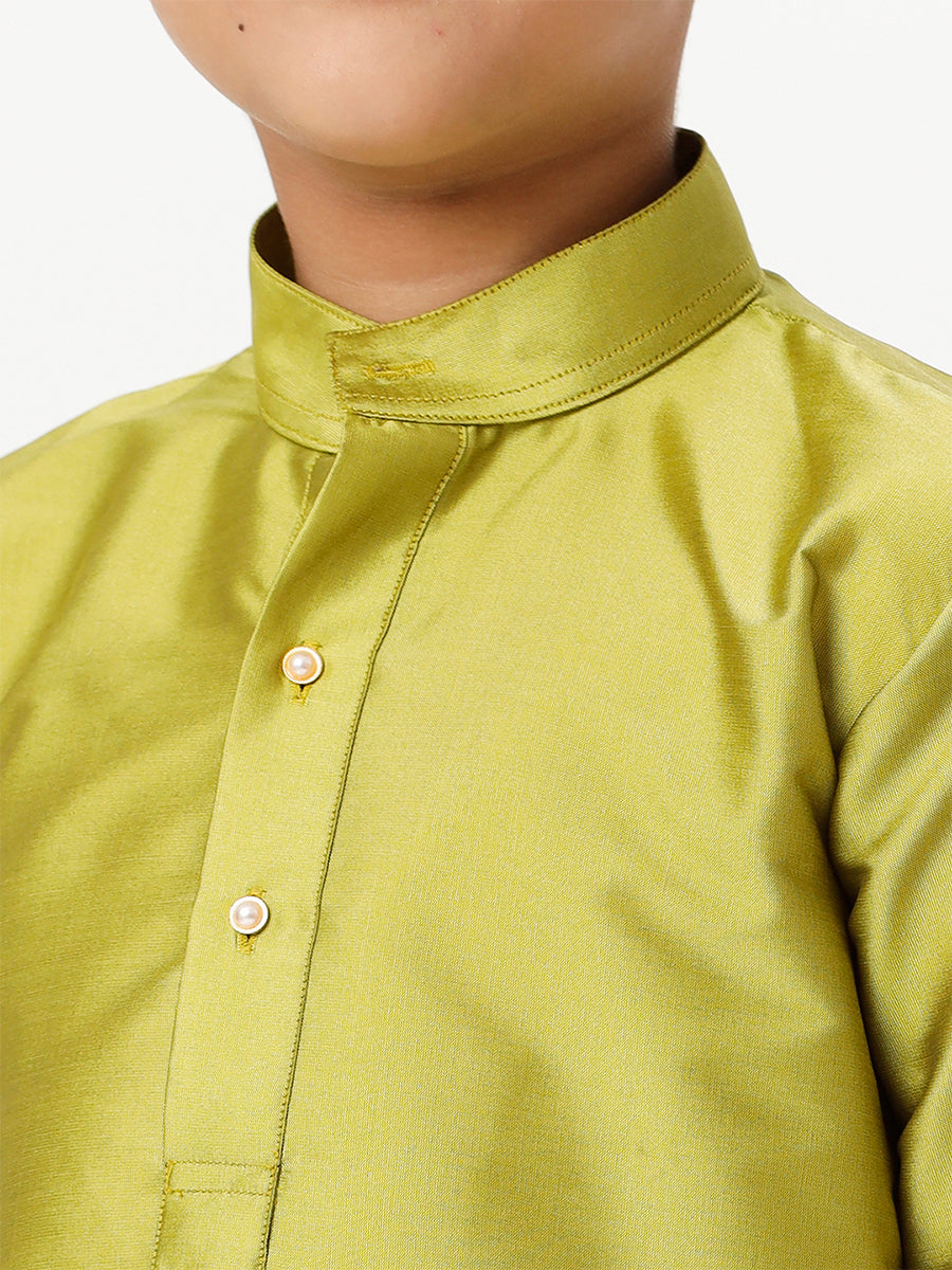 Boys Silk Cotton Full Sleeves Parrot Green Kurta-Zoom view