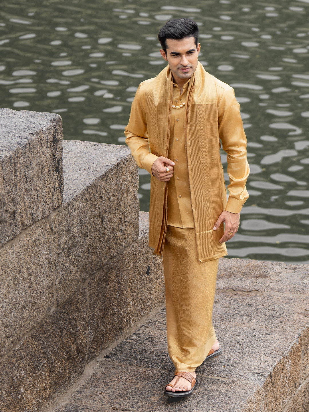 Premium Silk Pure Jari Gold Jacquard Weaving Dhoti Shirting & Towel Set with 5" Jari Border – Rajadharbar
