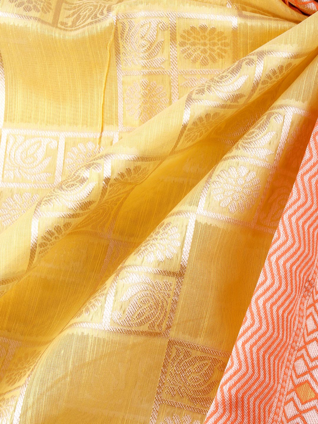 Womens Semi Cotton Yellow & Orange Saree with Tussle SCS33-Zoom view