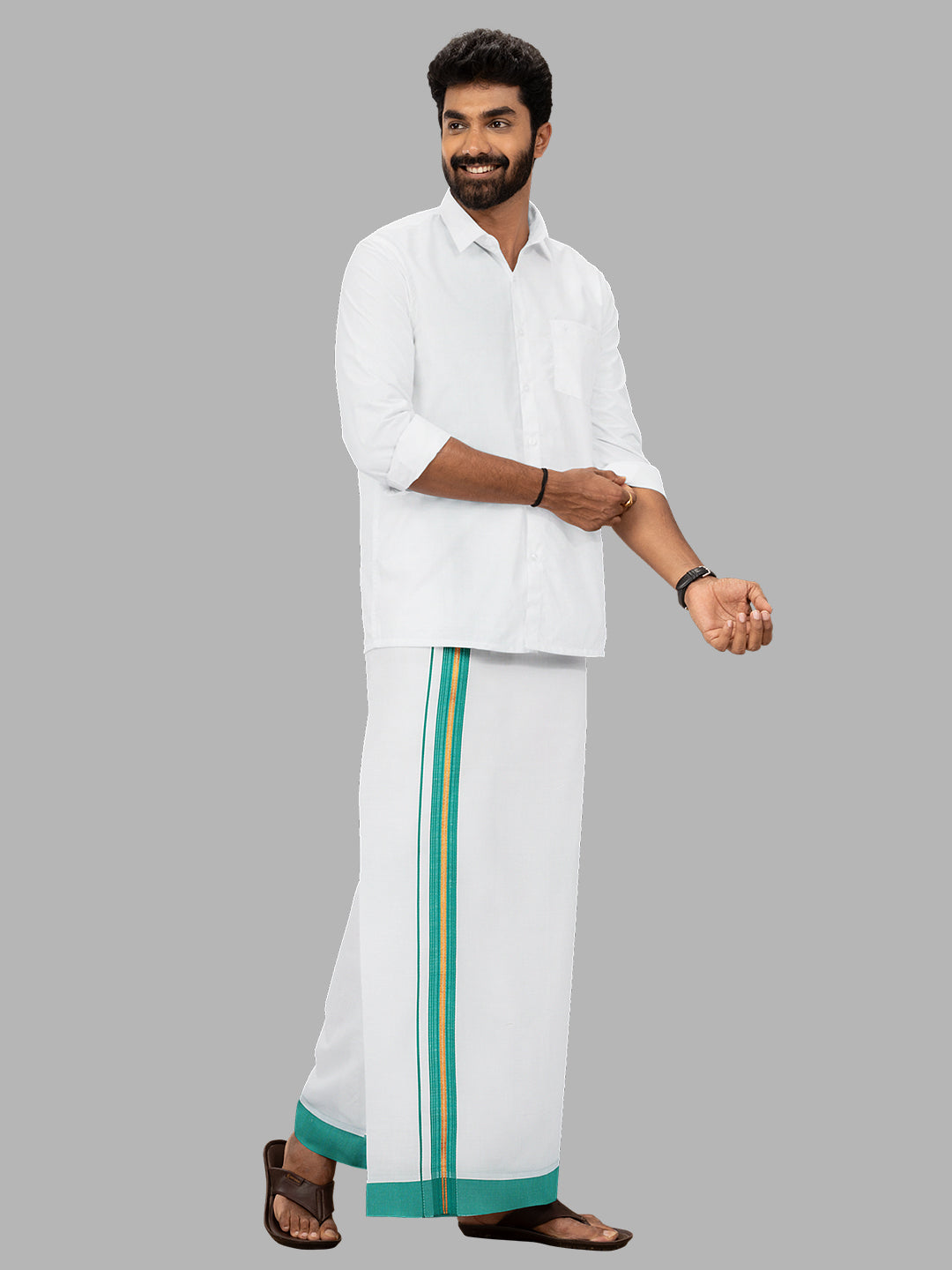 Men Green Fancy Jari Border Single Layer Adjustable Pocket Dhoti GACJ32