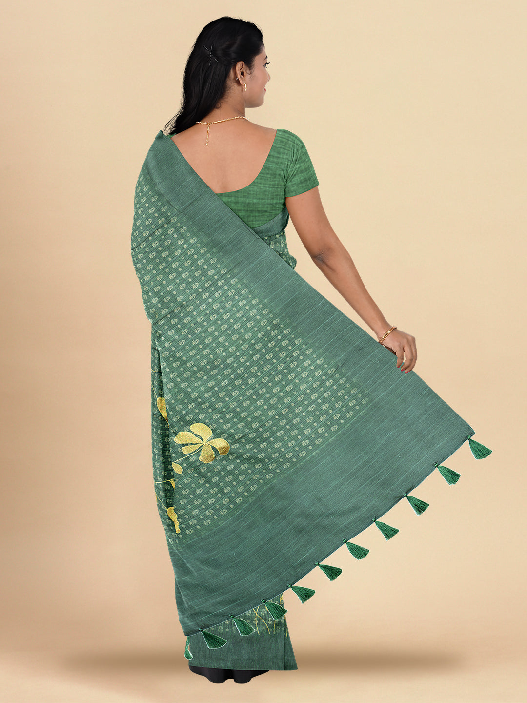 Womens Elegant Semi Tussar Green Colour With Embroidery Saree ST110