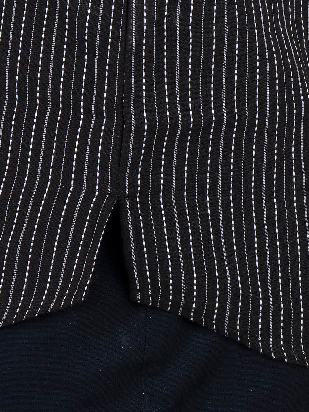 Men Cotton Short Length Stripes Pocket Kurta Black RJ26