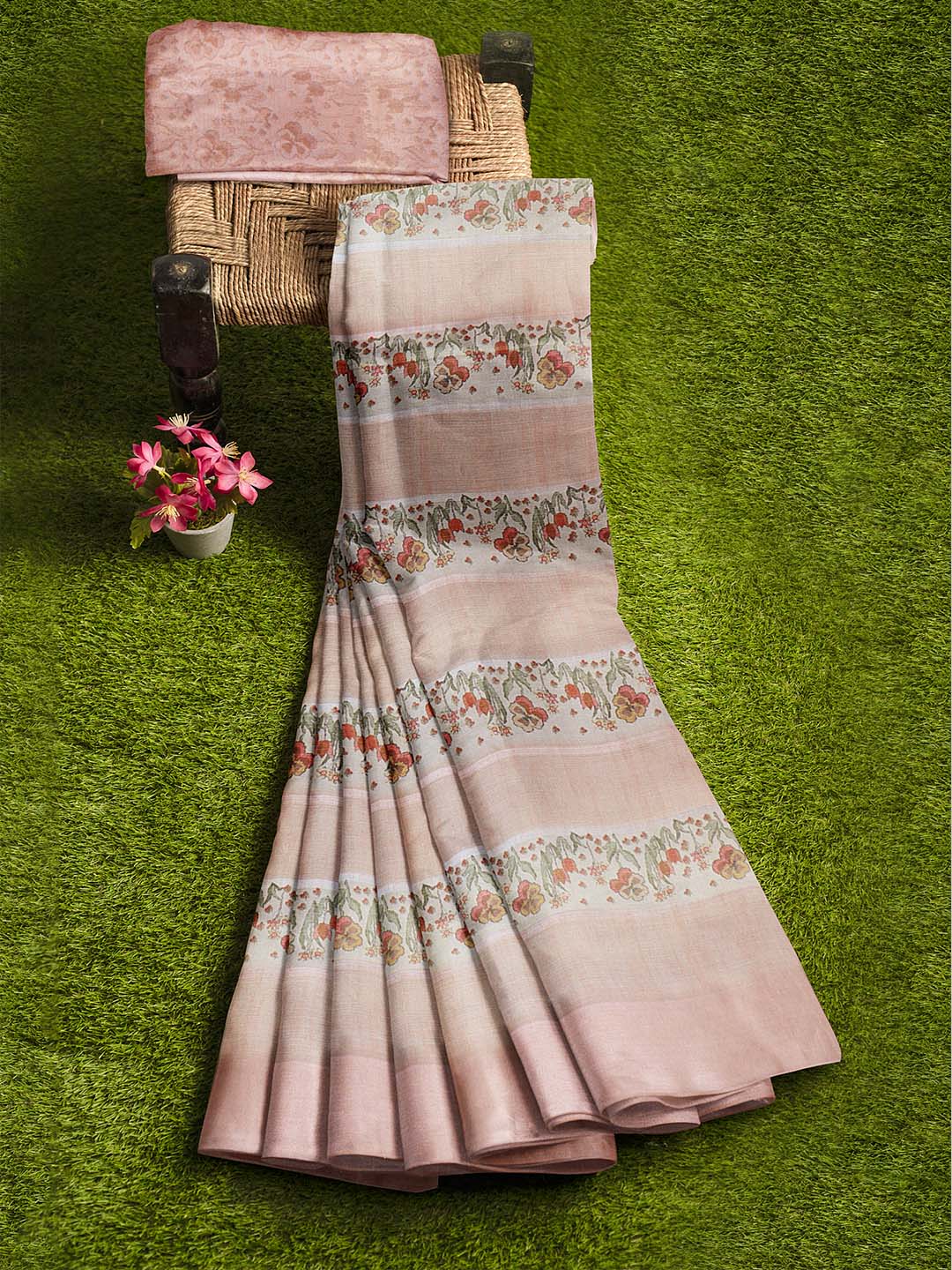 Women Peach Semi Tussar Printed Saree ST282