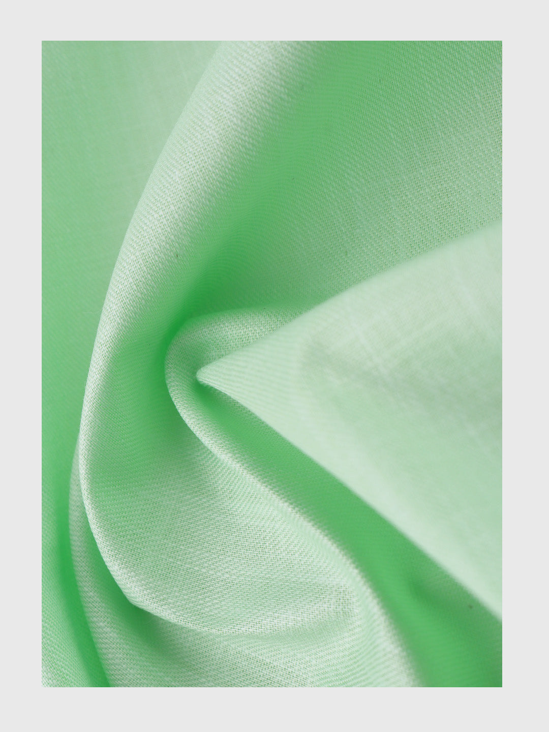 Men Cotton Rich Green Self Design Shirting Fabric Hi Tech