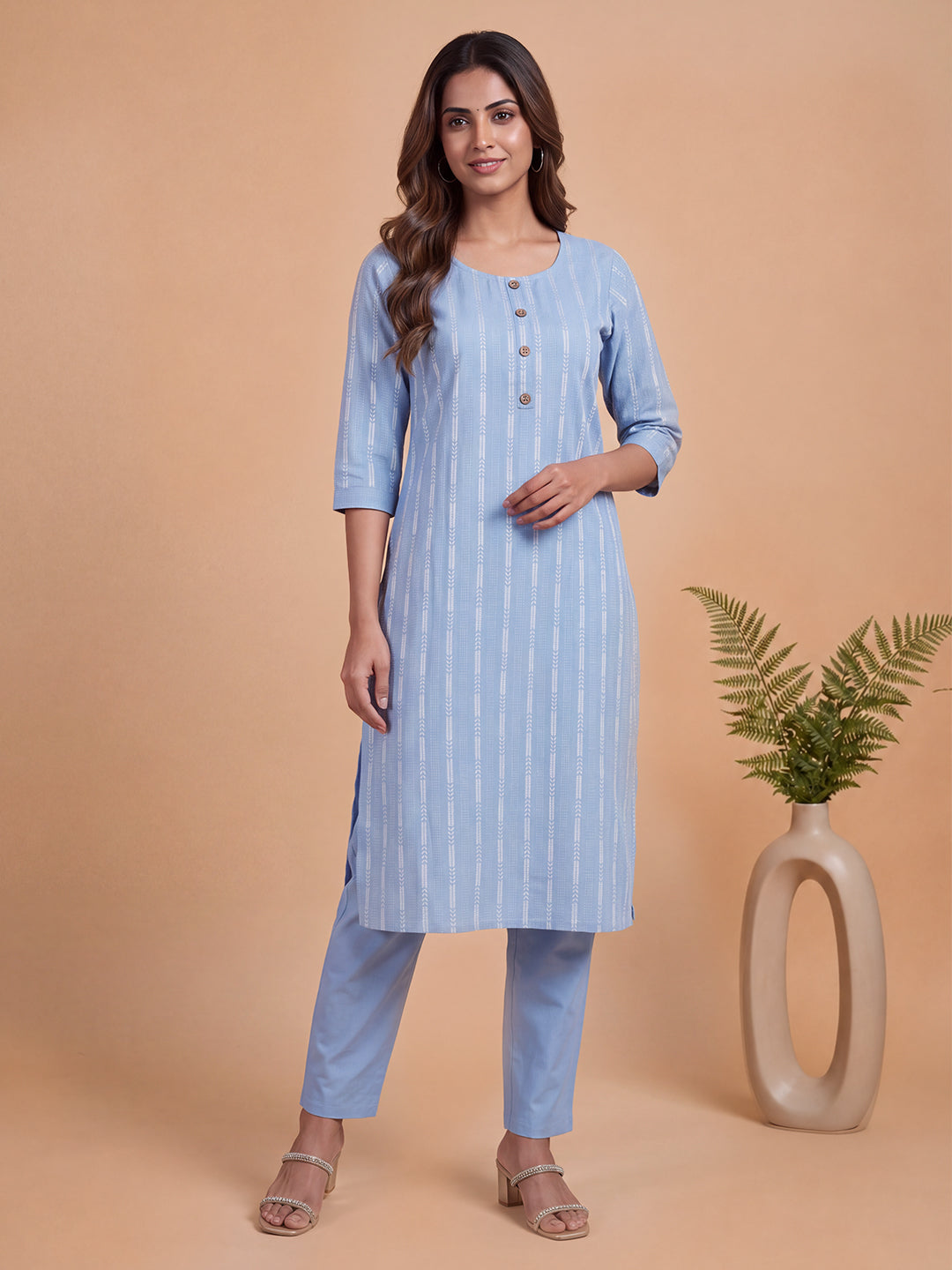 Women Embroidered Sky Blue Kurti Set EKS150