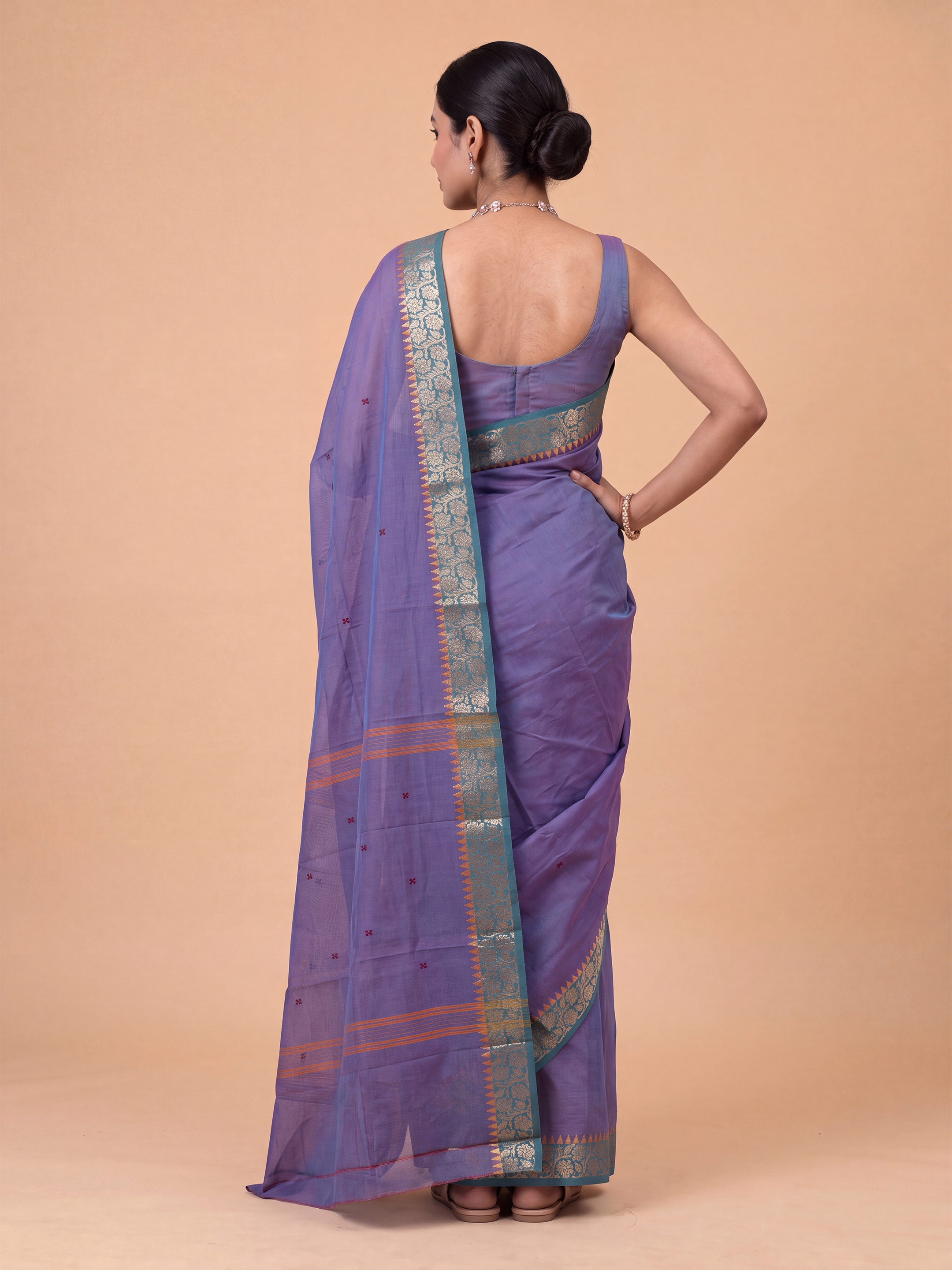 Women Chettinad Cotton Checks Violet Saree CCS05