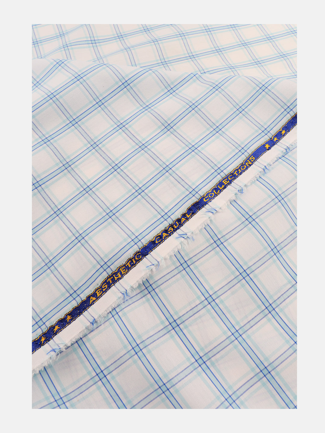 Men Cotton Rich Checked White with Blue Shirt Fabric High Style