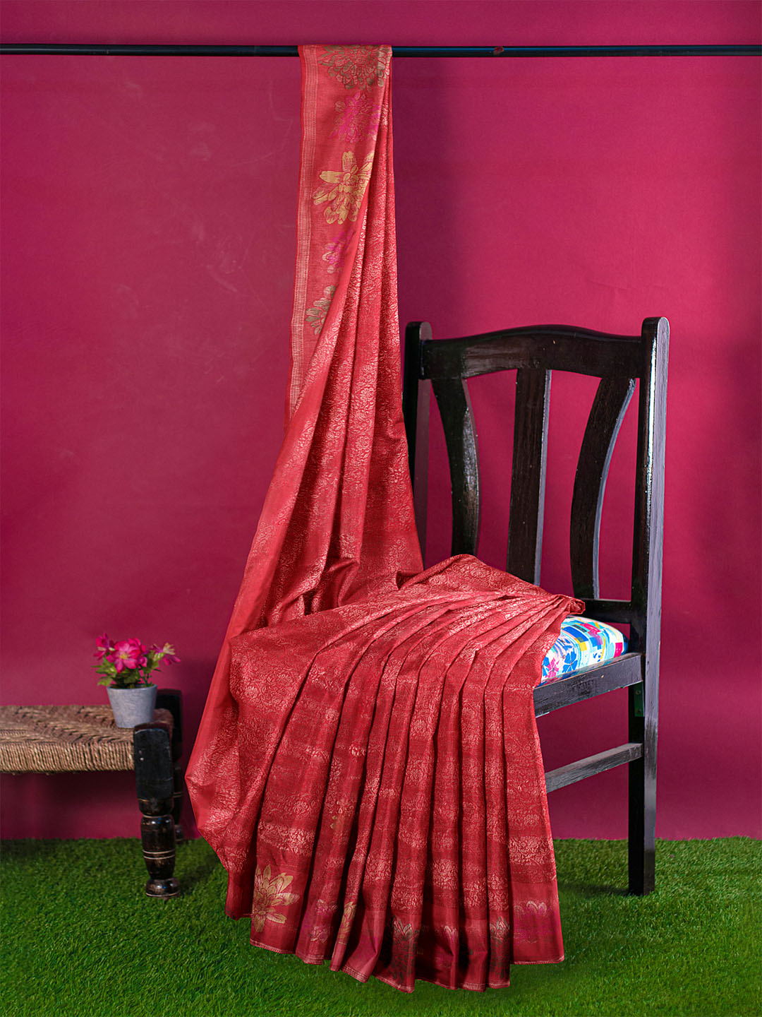 Women Red Semi Mysore Silk Saree SS375