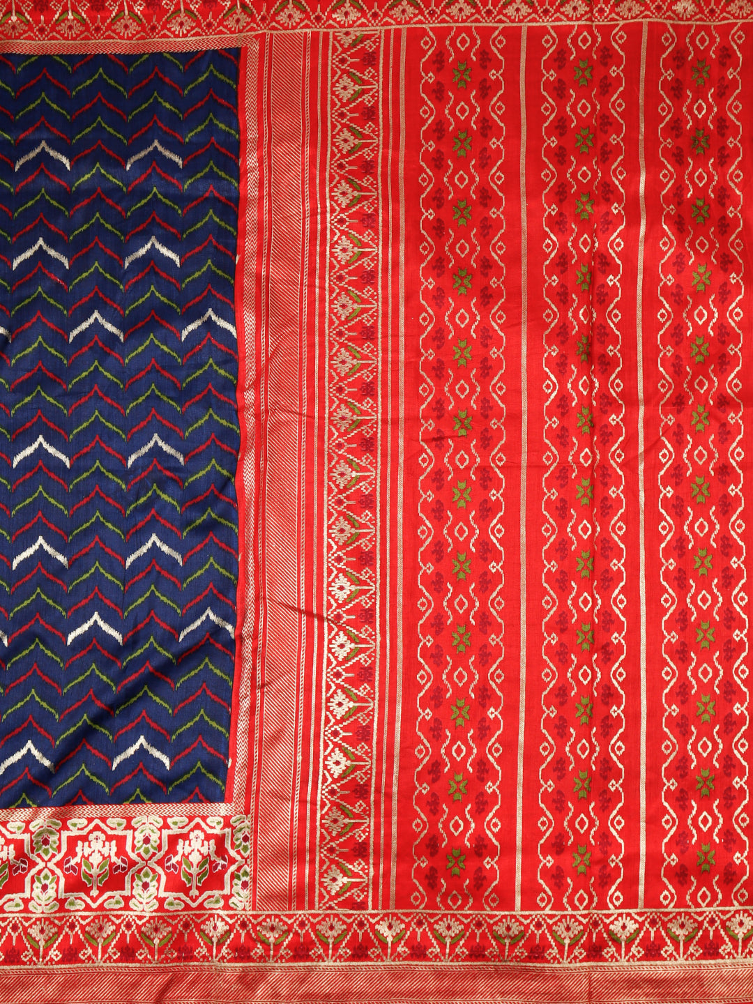 Women Art Silk Printed Navy with Red Border Saree AS08-view four