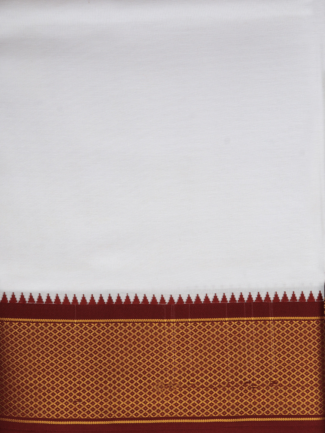 Men Cotton Mayilkhan Border Panchakacham with Angavasthram (9+5)