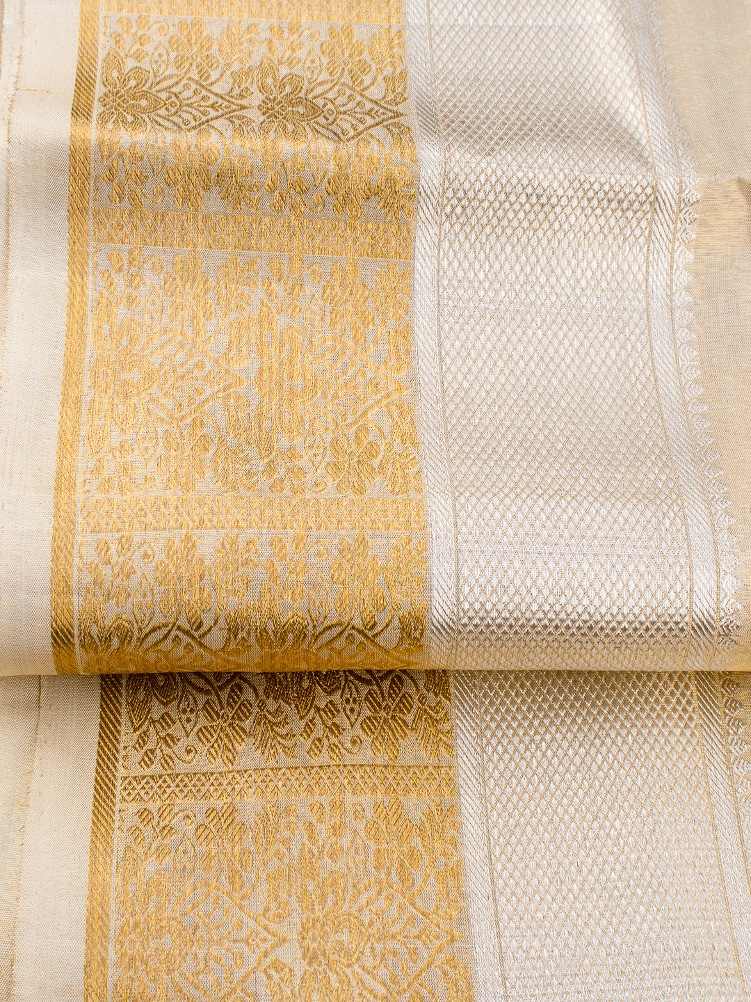 Men 100% Pure Silk 4 1/2"  Jari Gold Border  Amirtham