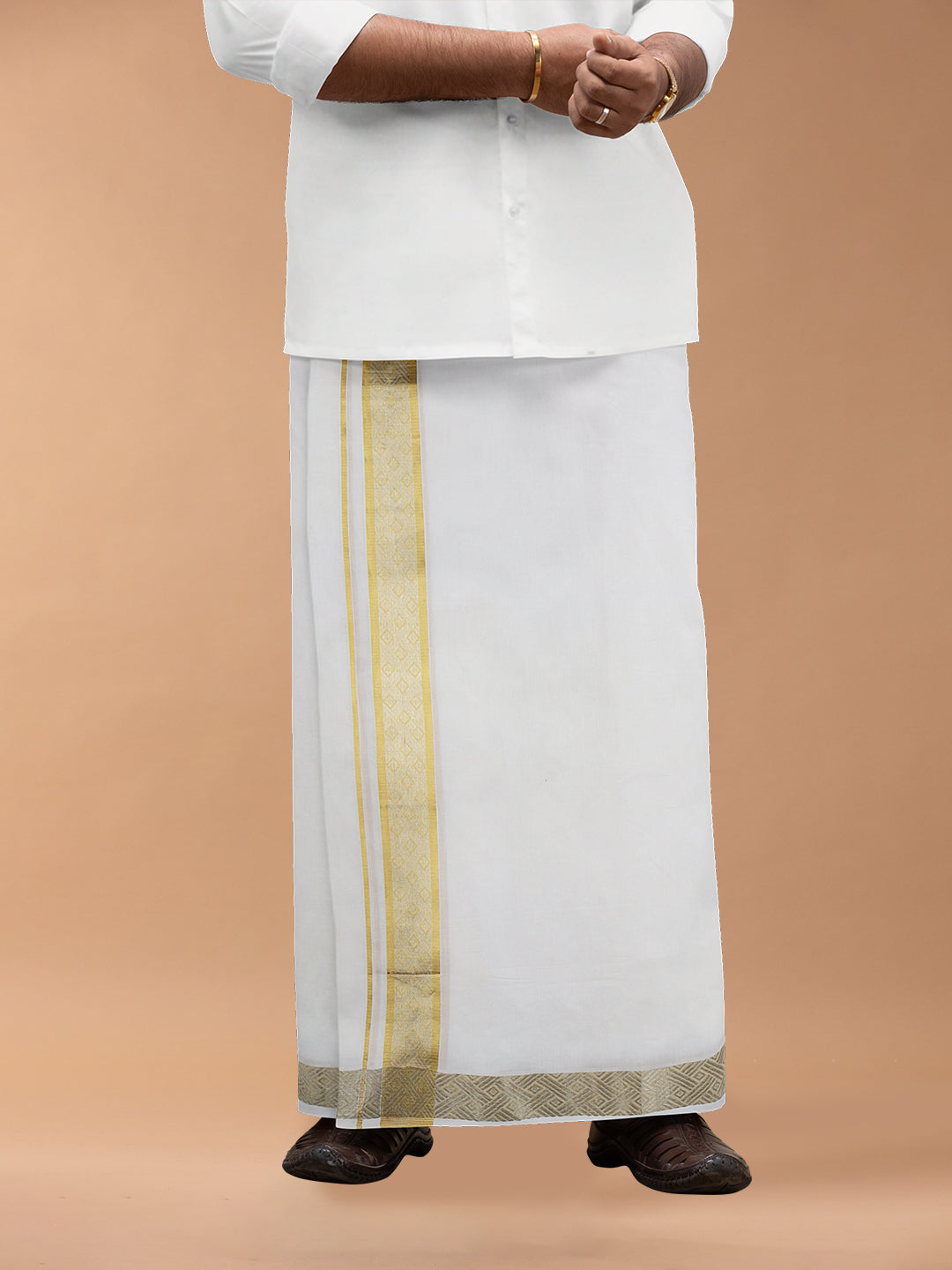 Mens Premium Handloom Dhoti Gold & Silver Jari Border HLM08