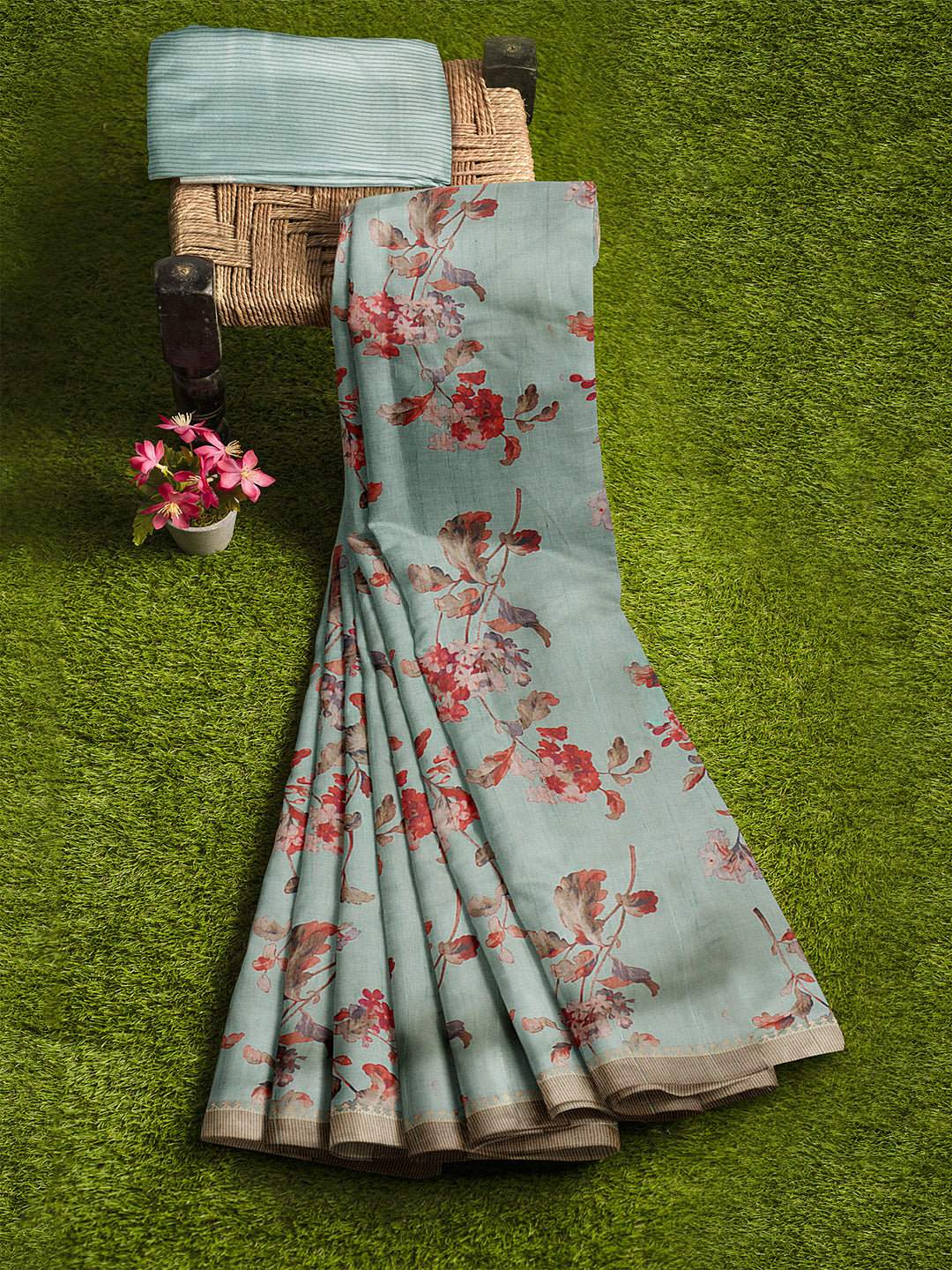 Women Green Semi Raw Silk Printed Saree SRS104