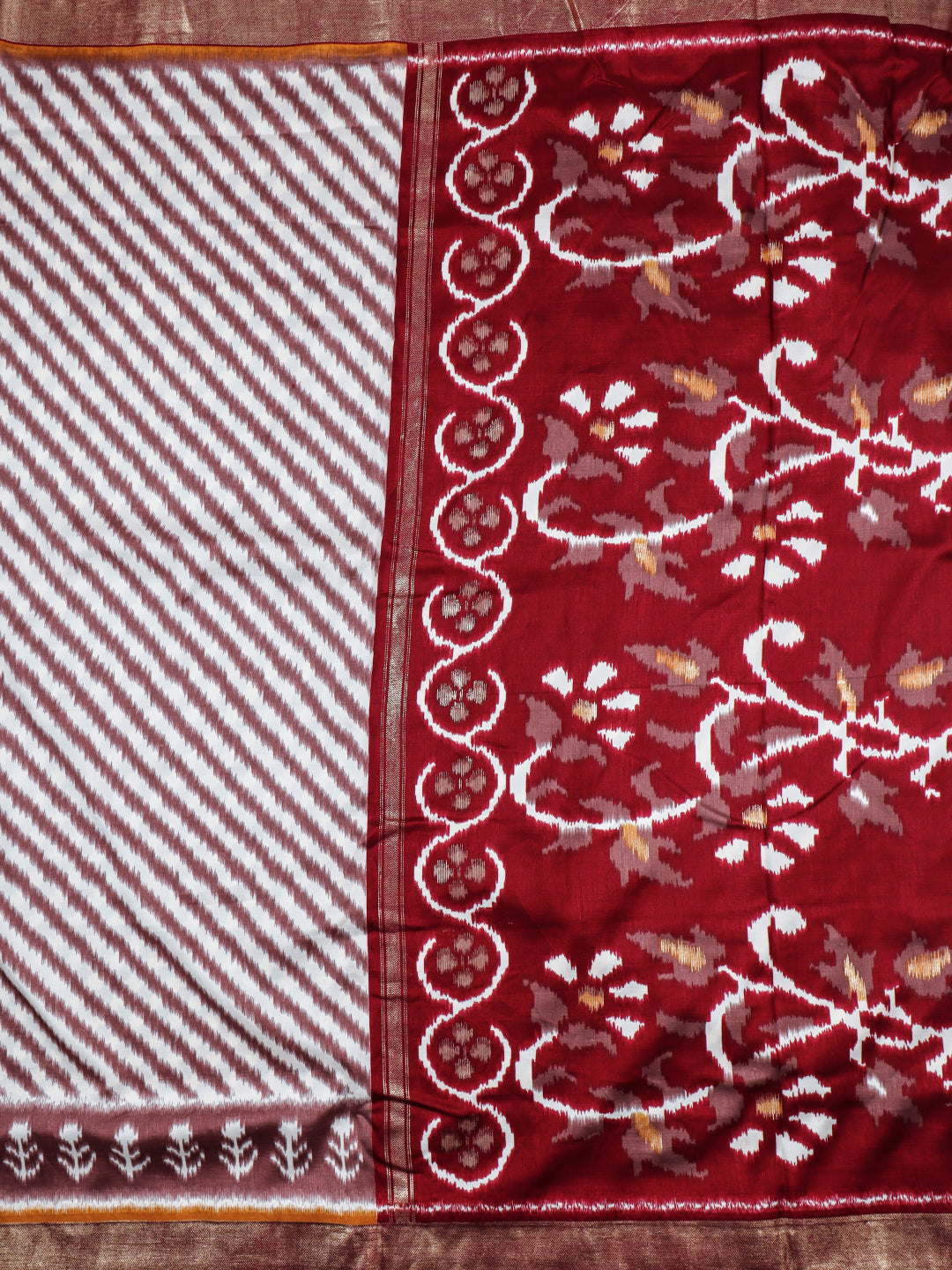 Women Art Silk Printed Maroon Saree AS06-Pattern viiew