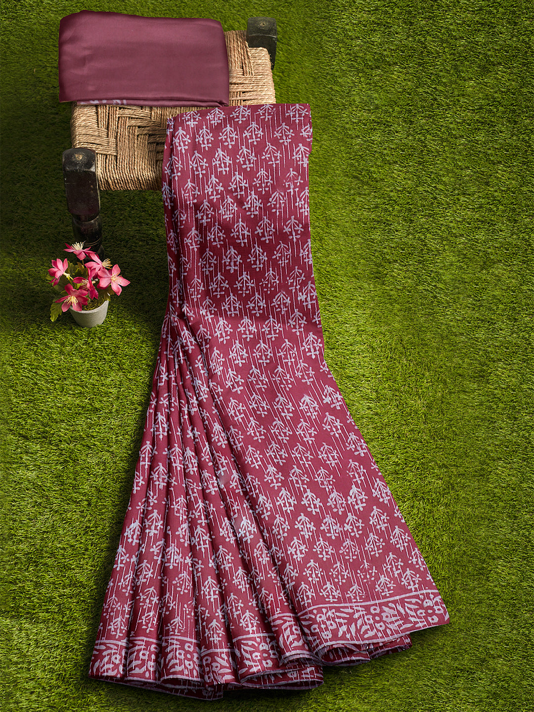 Women Cherry Red Pure Cotton Saree PCS198