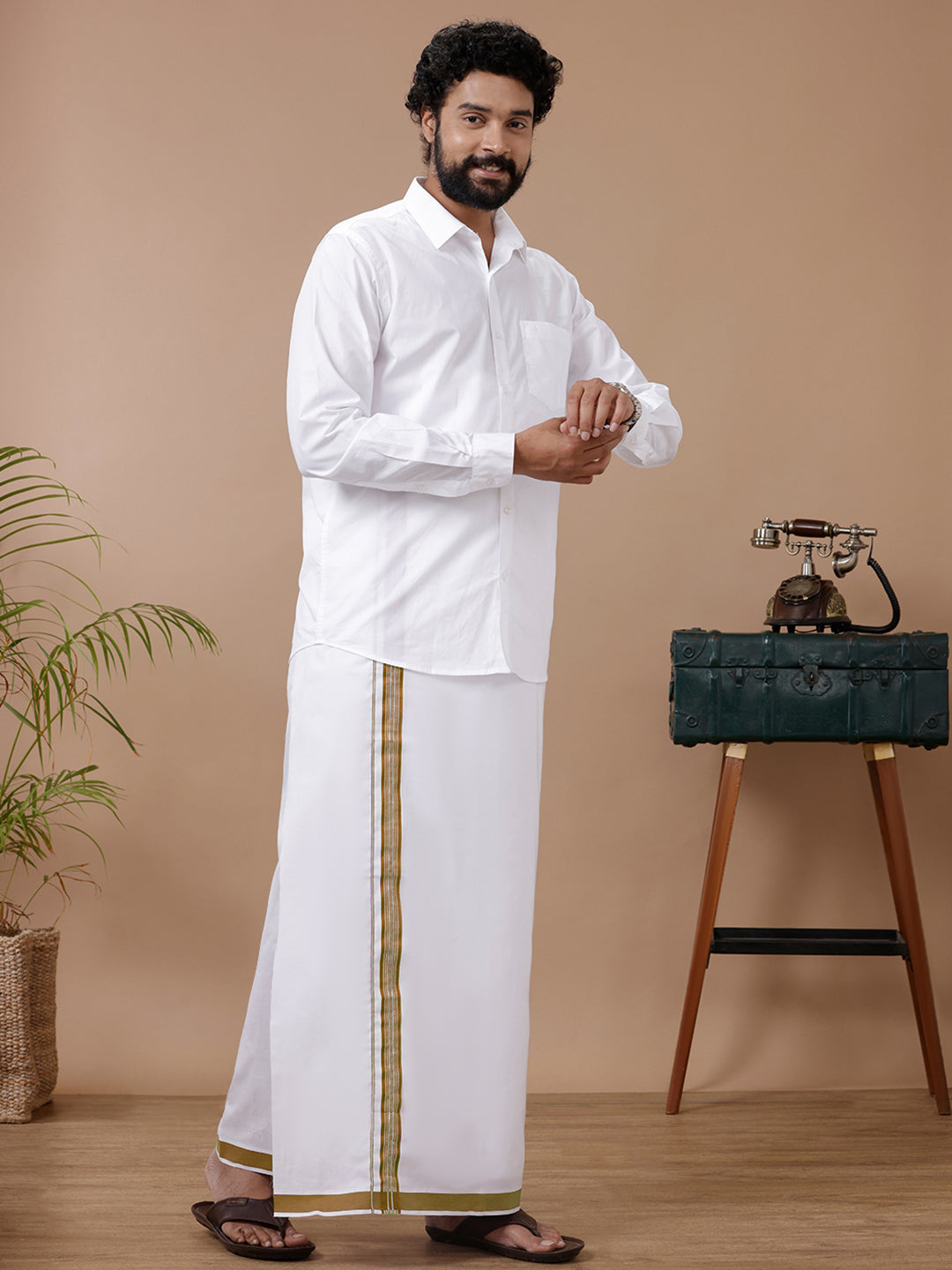 Men Silver Fancy Border Single Dhoti WSF02