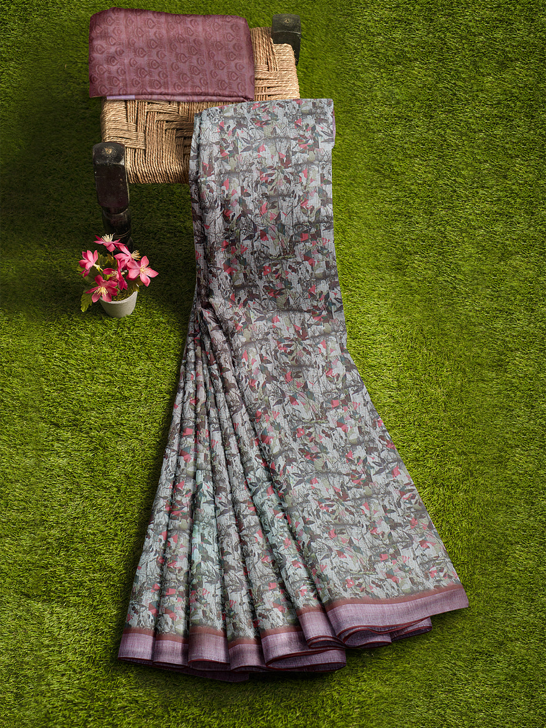 Women Green Semi Linen Saree SL224