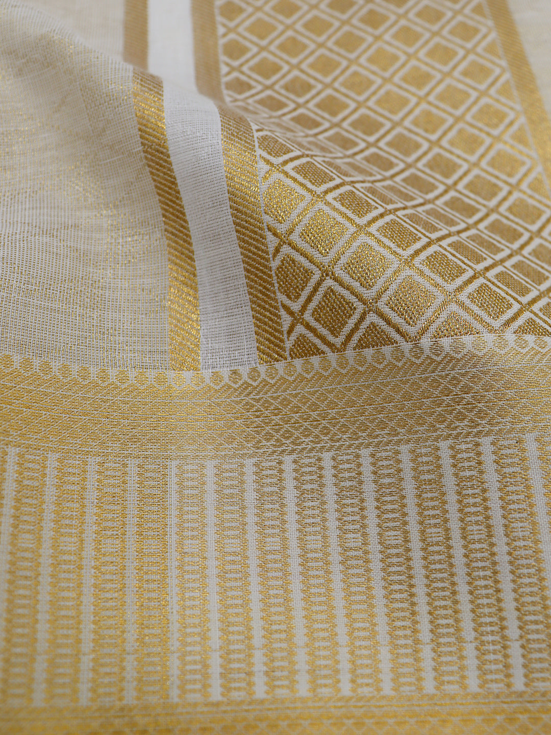 Men Tissue Gold Panchakacham with Angavasthram Set (9+5)