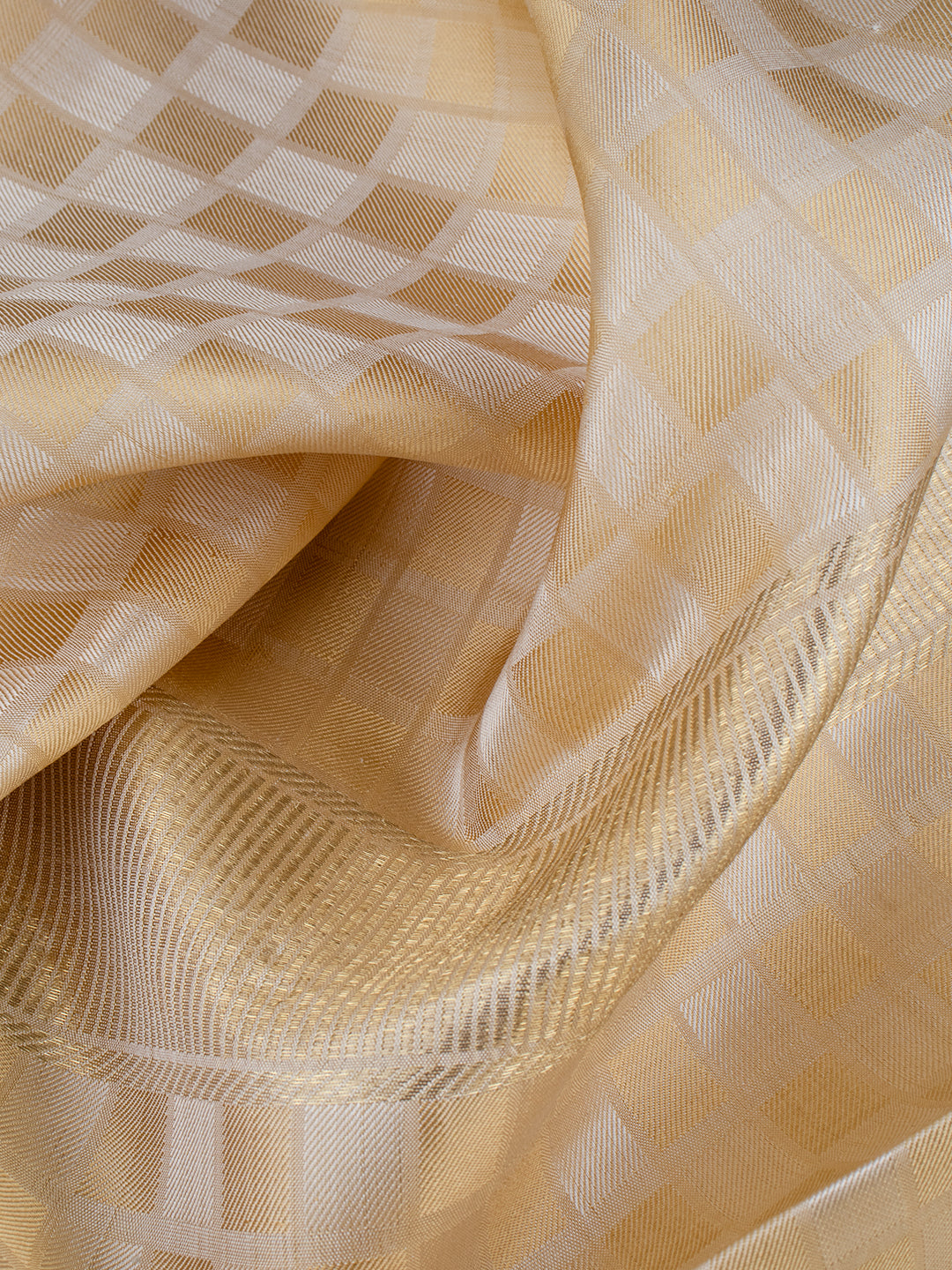 Men 100% Pure Silk 4" Jari Gold  Border  Amirtham