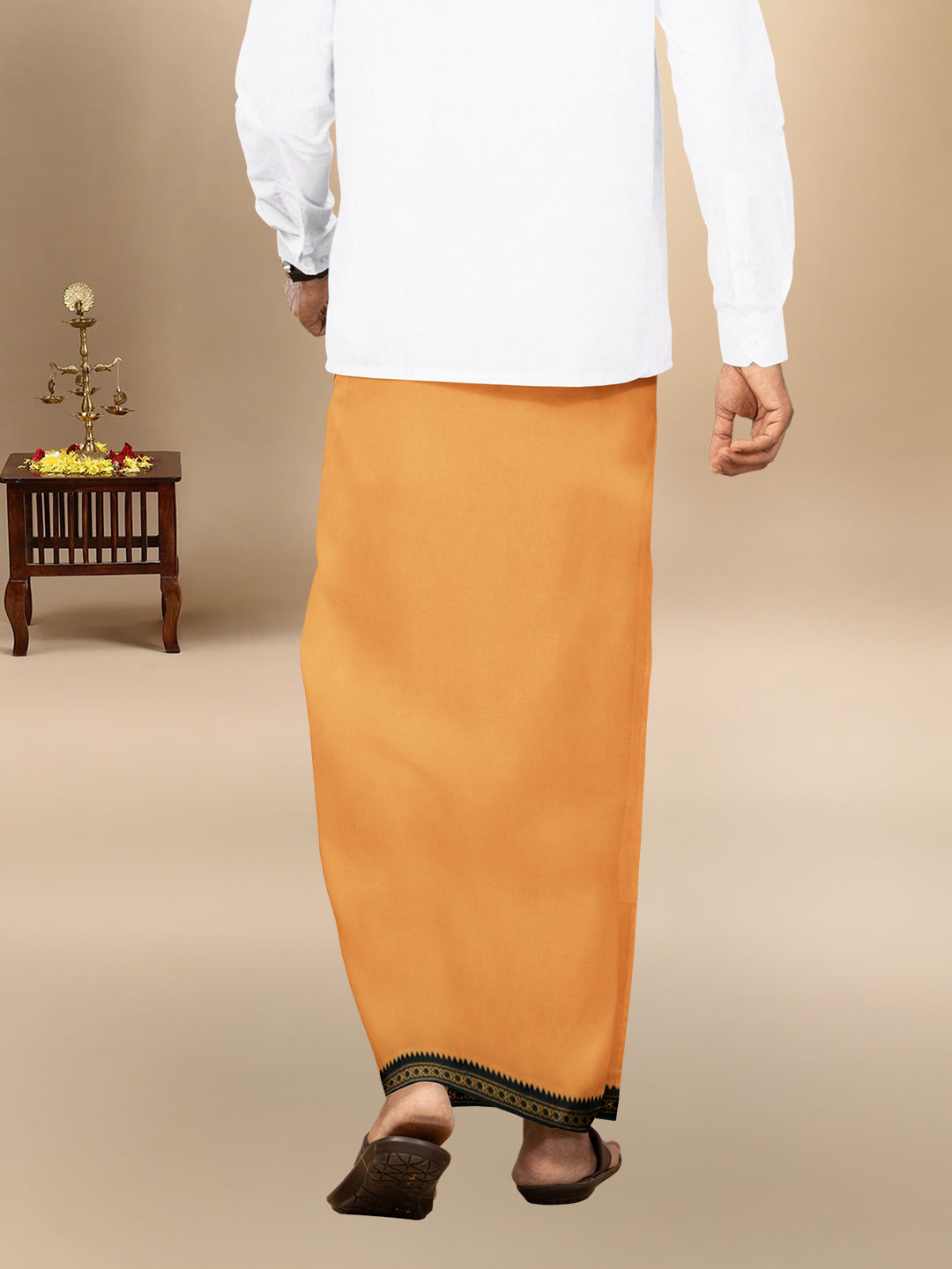 Men 100% Cotton Single Layer Kaavi Dhoti with Mayilkhan Border Slokam (4 Way Dhoti)