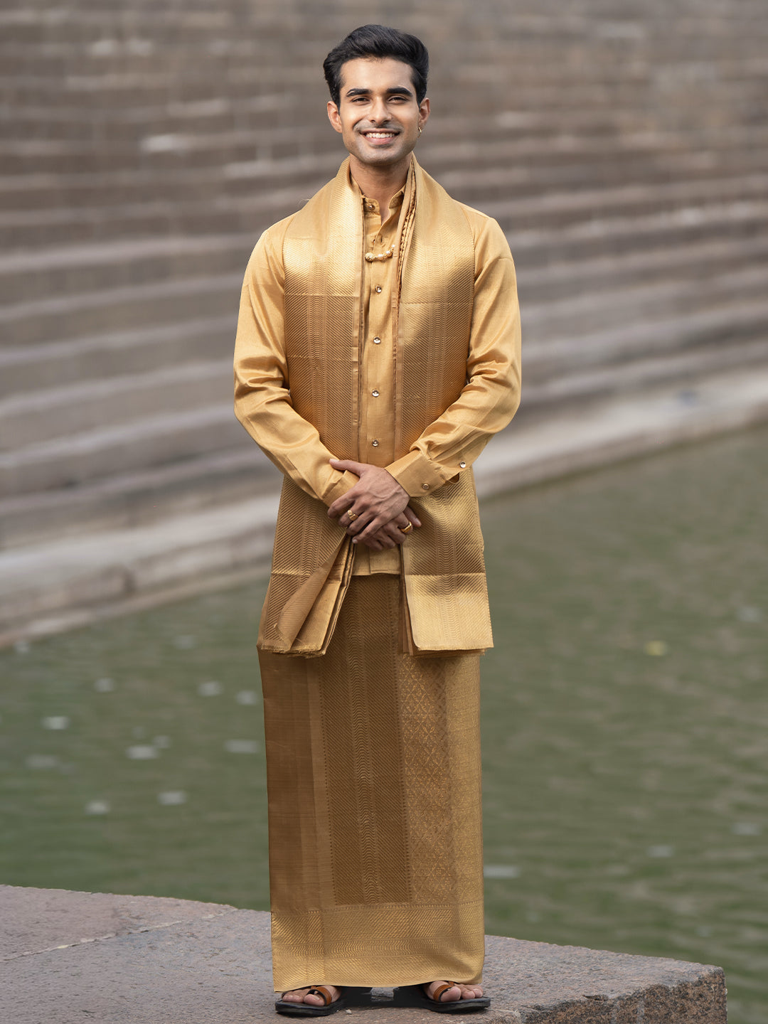 Premium Silk Pure Jari Gold Jacquard Weaving Dhoti Shirting & Towel Set with 5" Jari Border – Rajadharbar