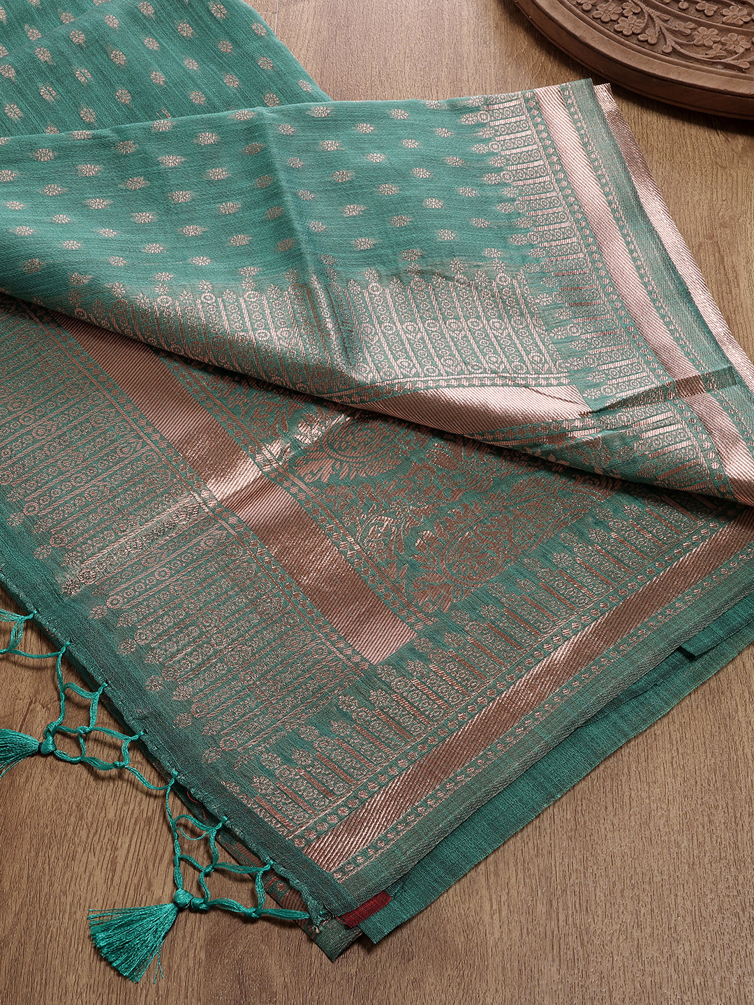 Womens Semi Silk Weaving saree Green SS130