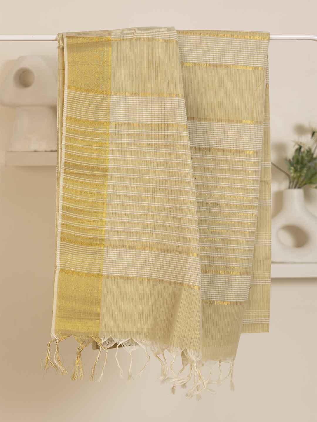 Women Light Green Striped Cotton Saree CJ05