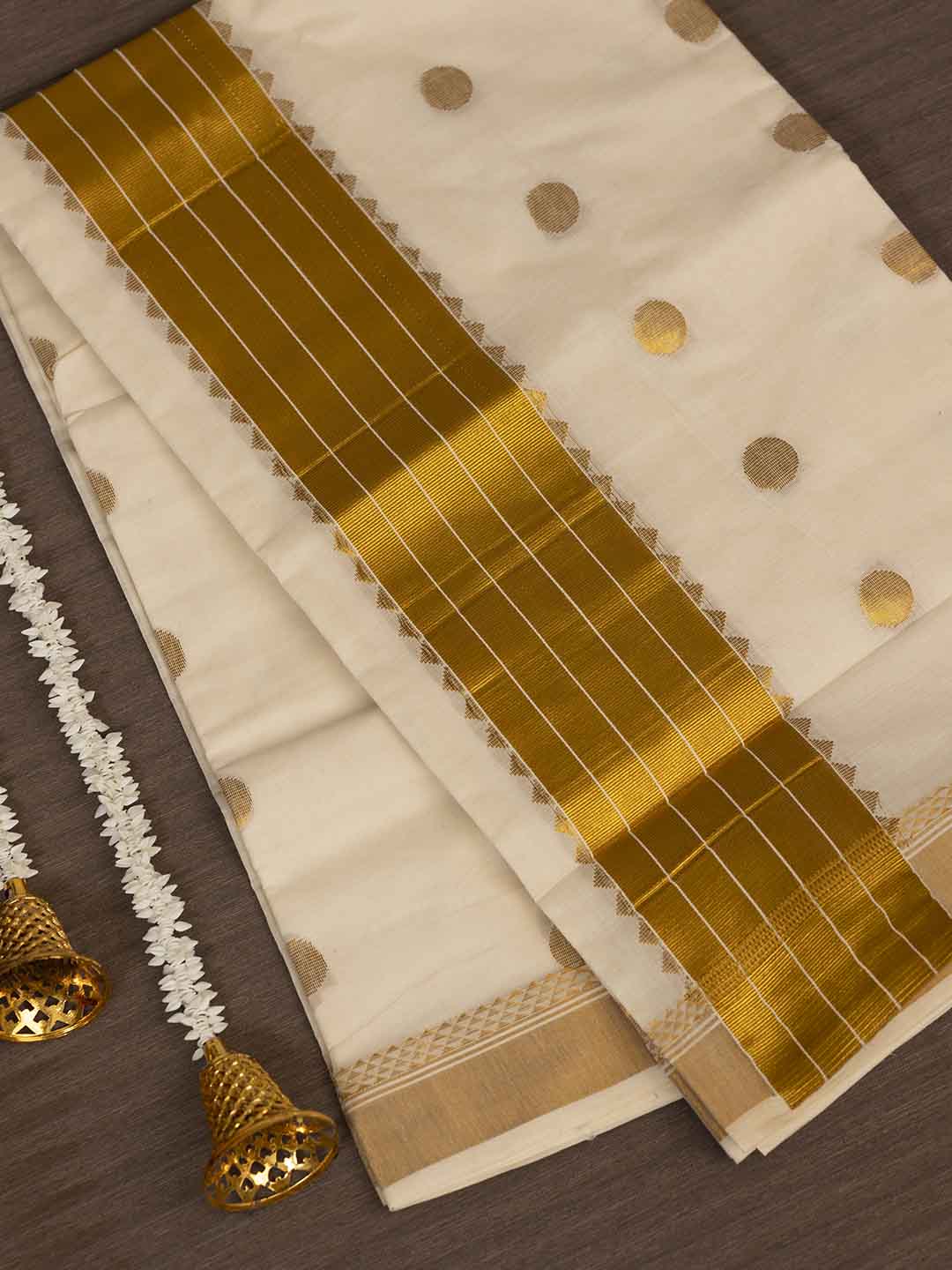Women Kerala Cream Traditional Fancy Gold Printed Saree KS203