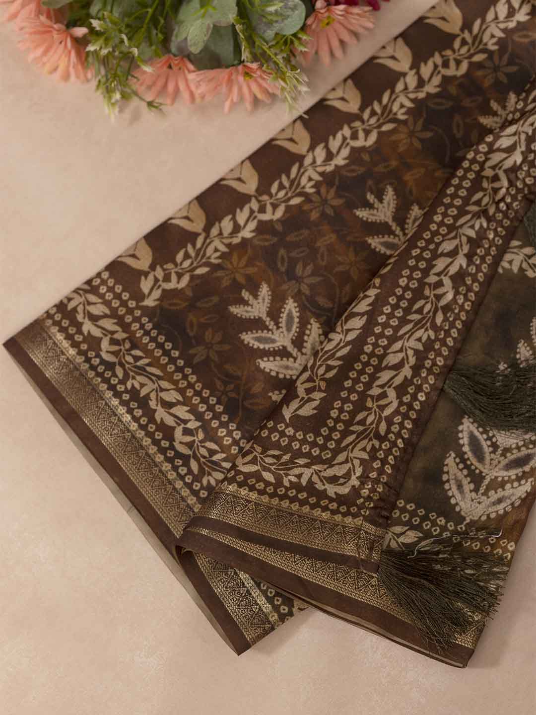 Women Green Semi Tussar Printed Saree ST211