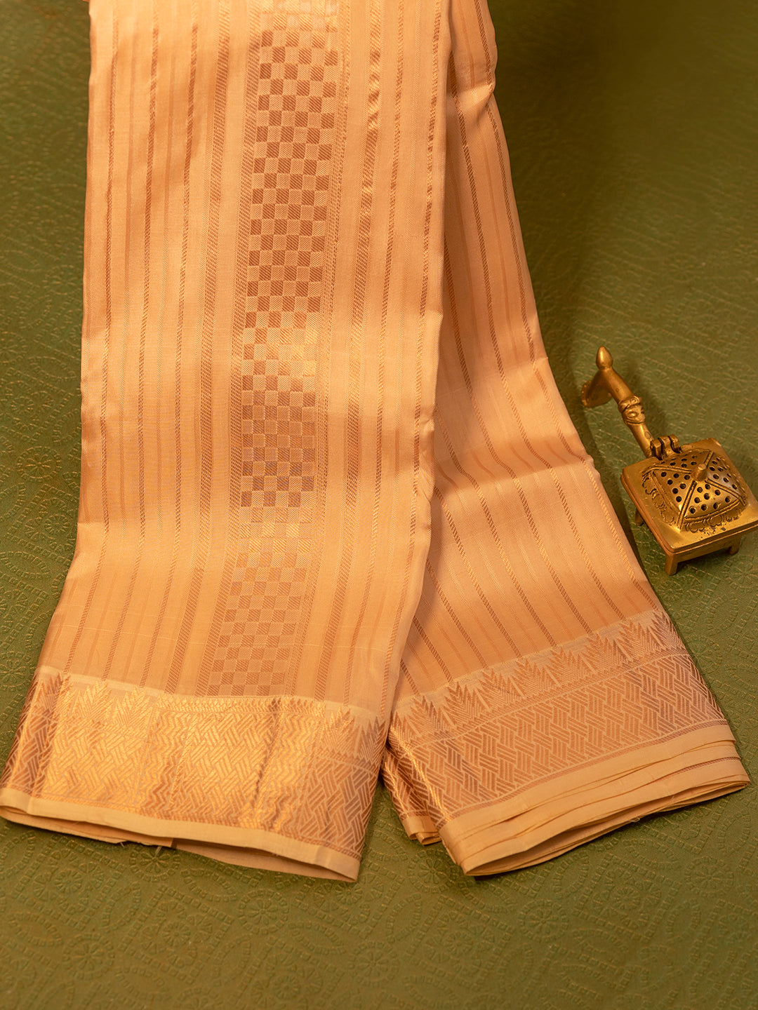 Men Pure Silk Pink Dhoti & Towel Set with 3" inch Fancy Jari Border TK15