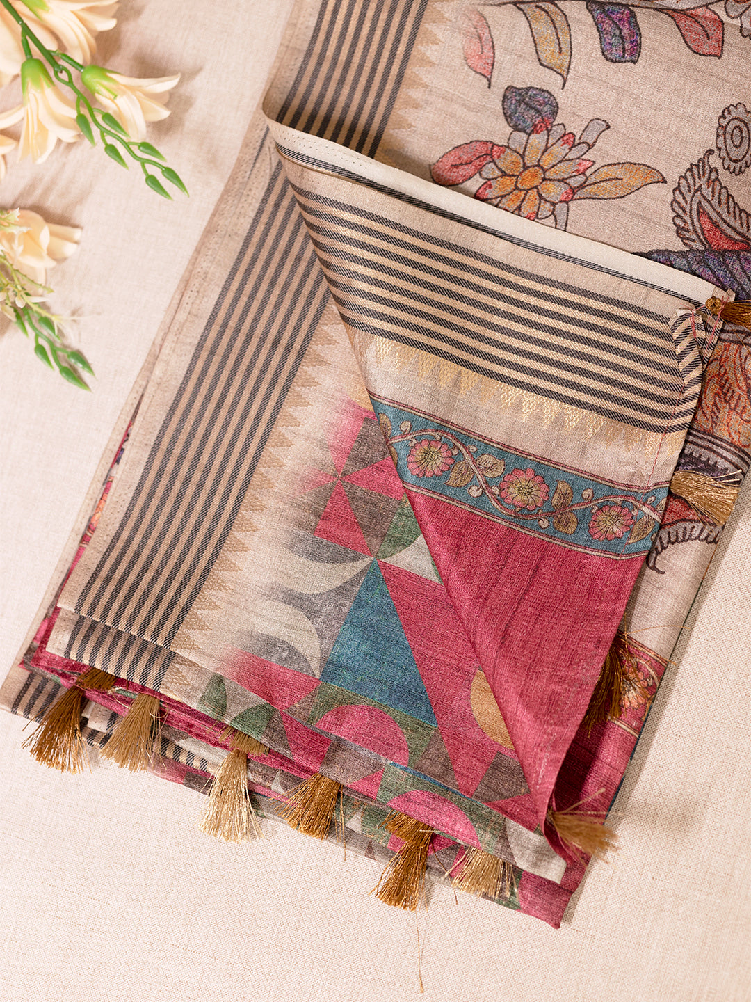 Women Multi Colour Tissue Printed Saree TS35