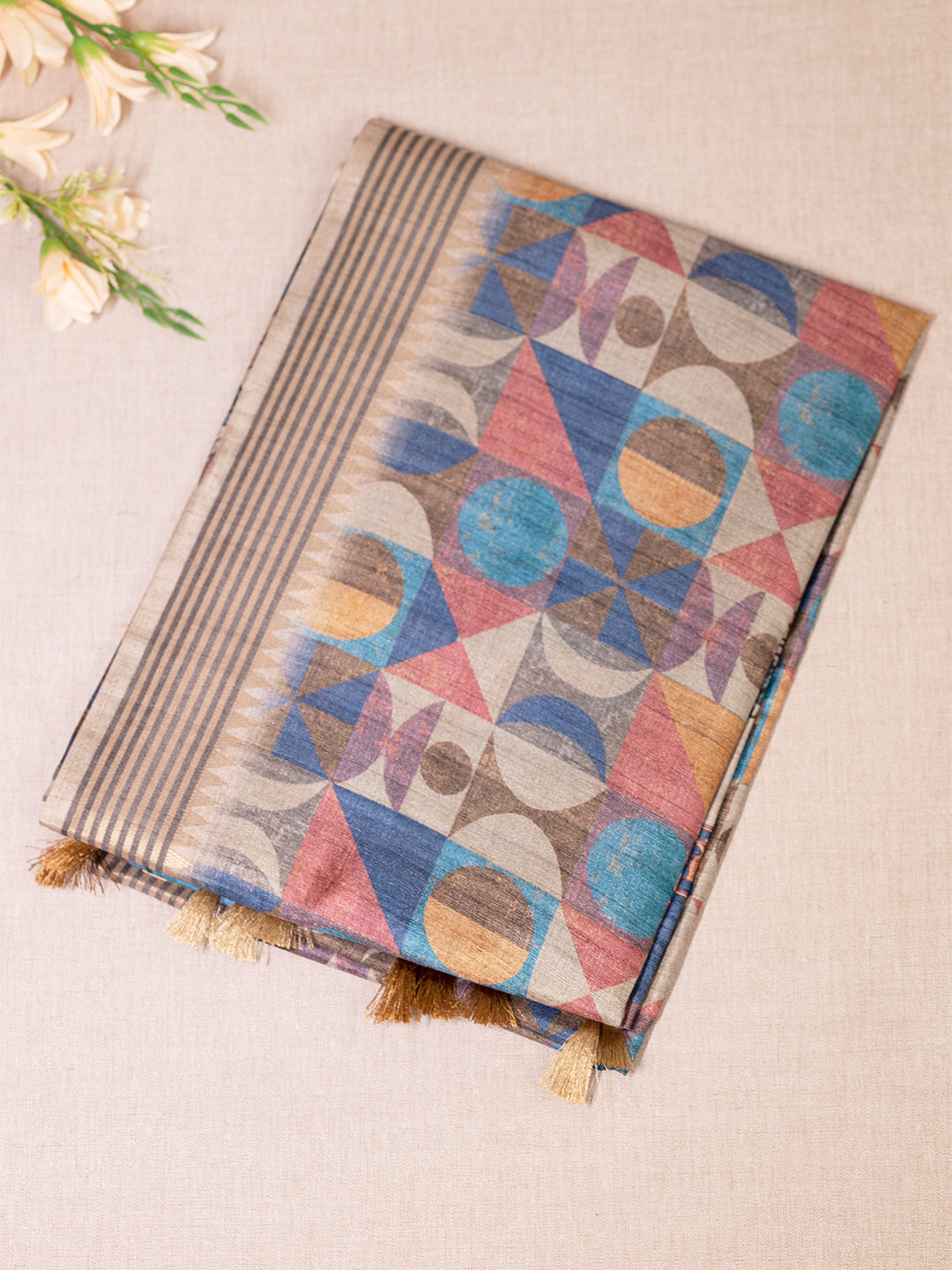 Women Multi Colour Tissue Printed Saree TS34