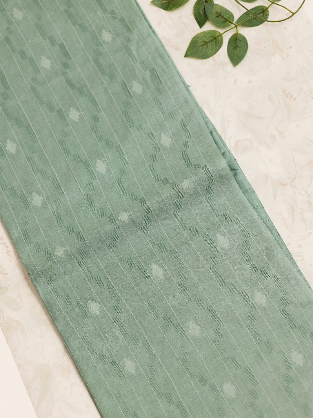 Women Green Semi Tussar Saree ST221