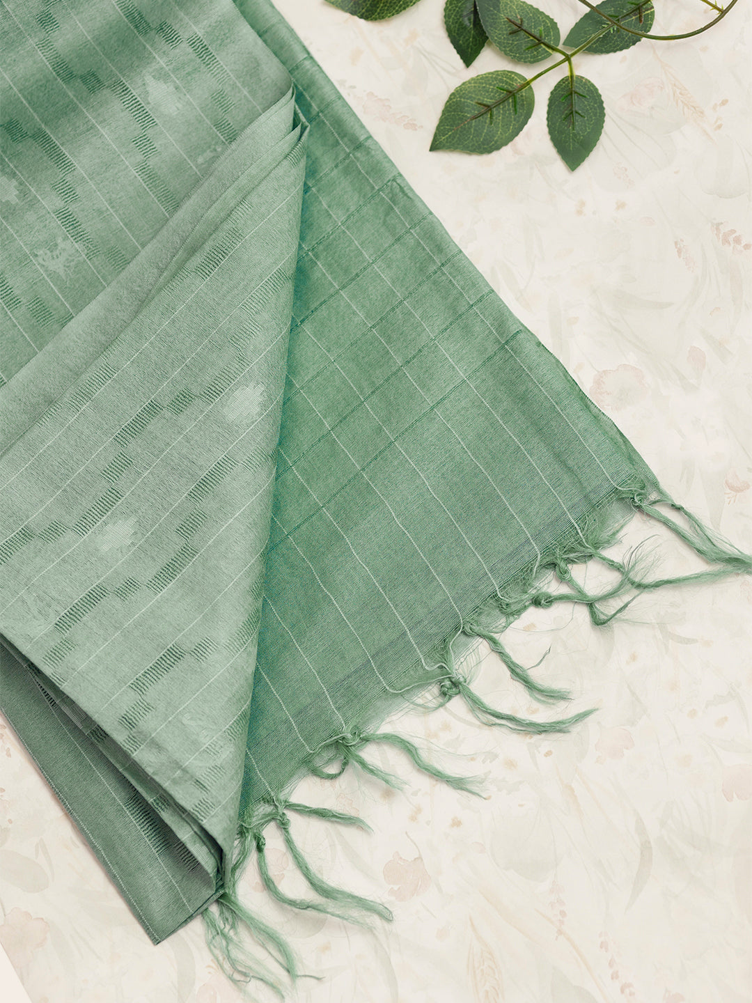Women Green Semi Tussar Saree ST221