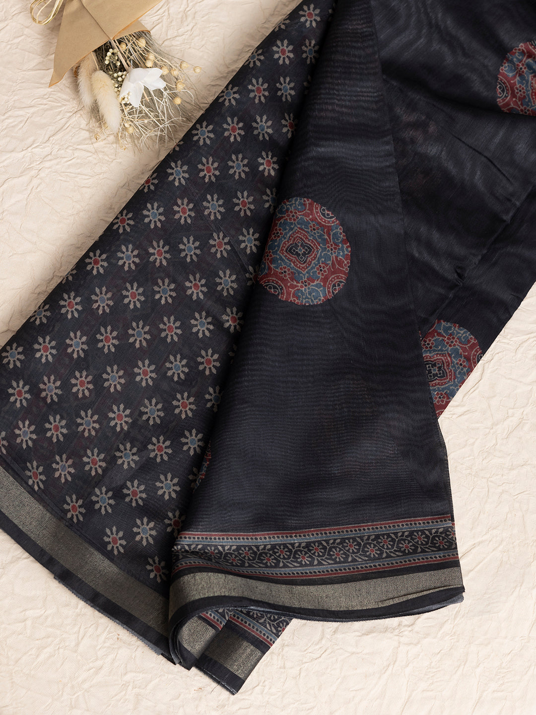 Women Black Semi Chanderi Cotton Printed Saree SC55