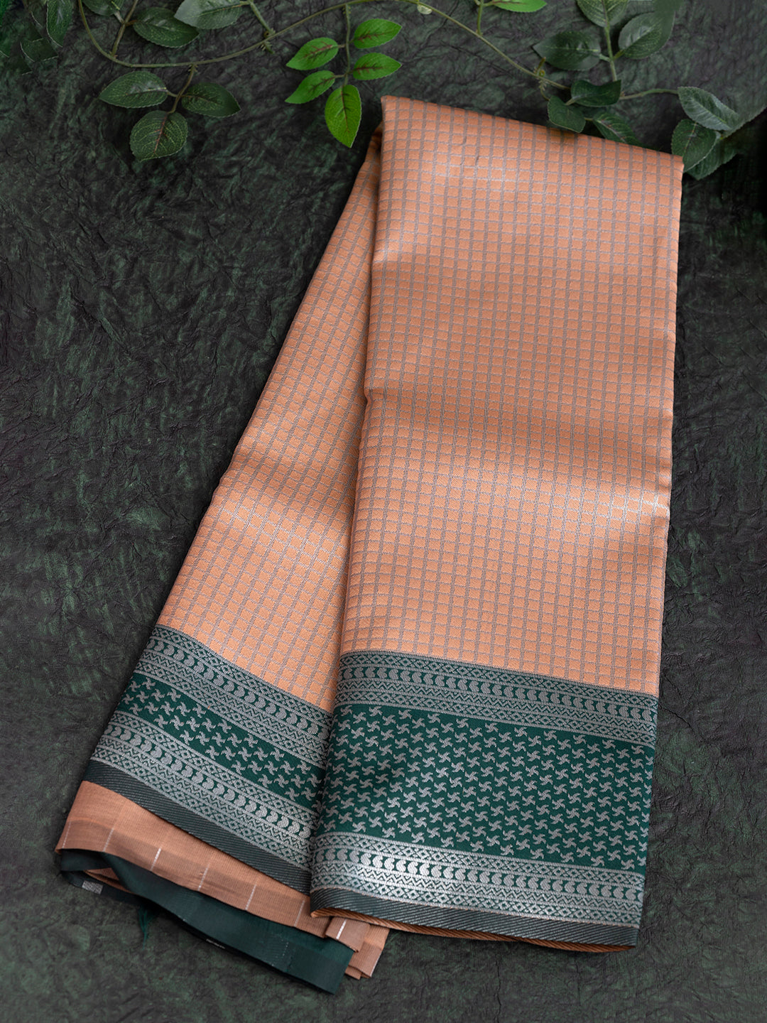 Women Orange Art Silk Checked Jacquard Saree ASS38