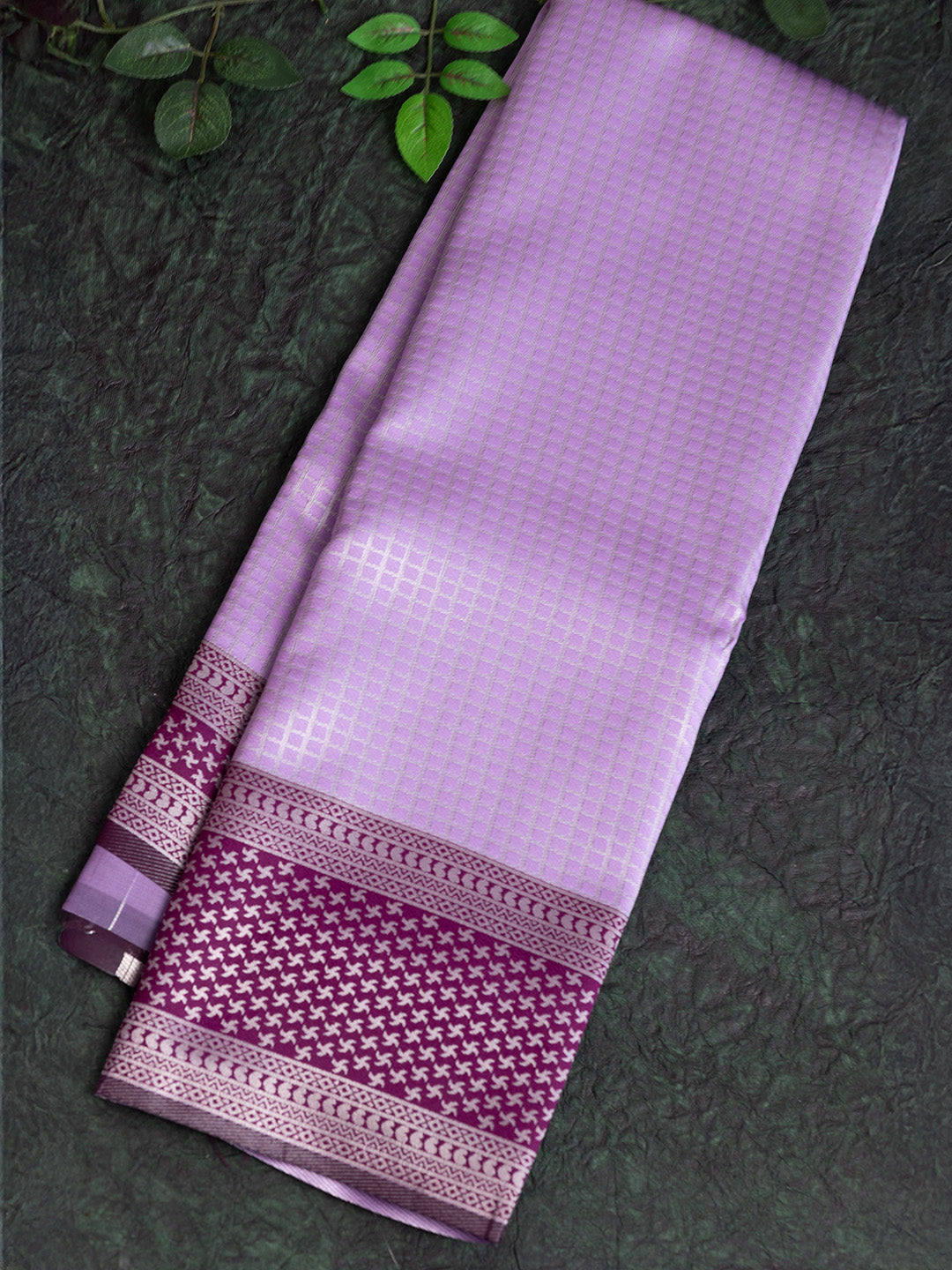Women Lavender Art Silk Checked Jacquard Saree ASS40