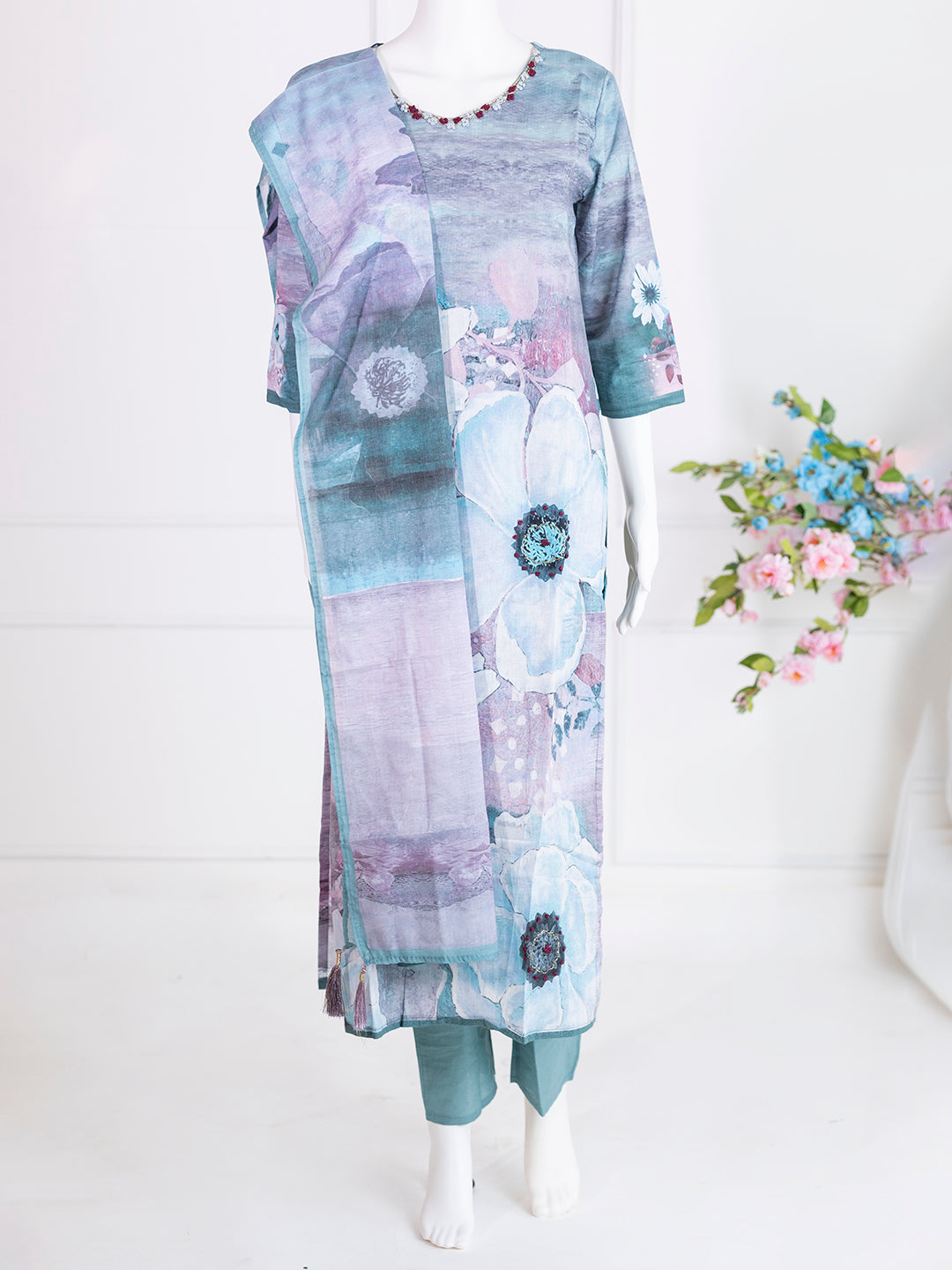Women Greyish Blue Cotton Printed Kurti Set EKS84