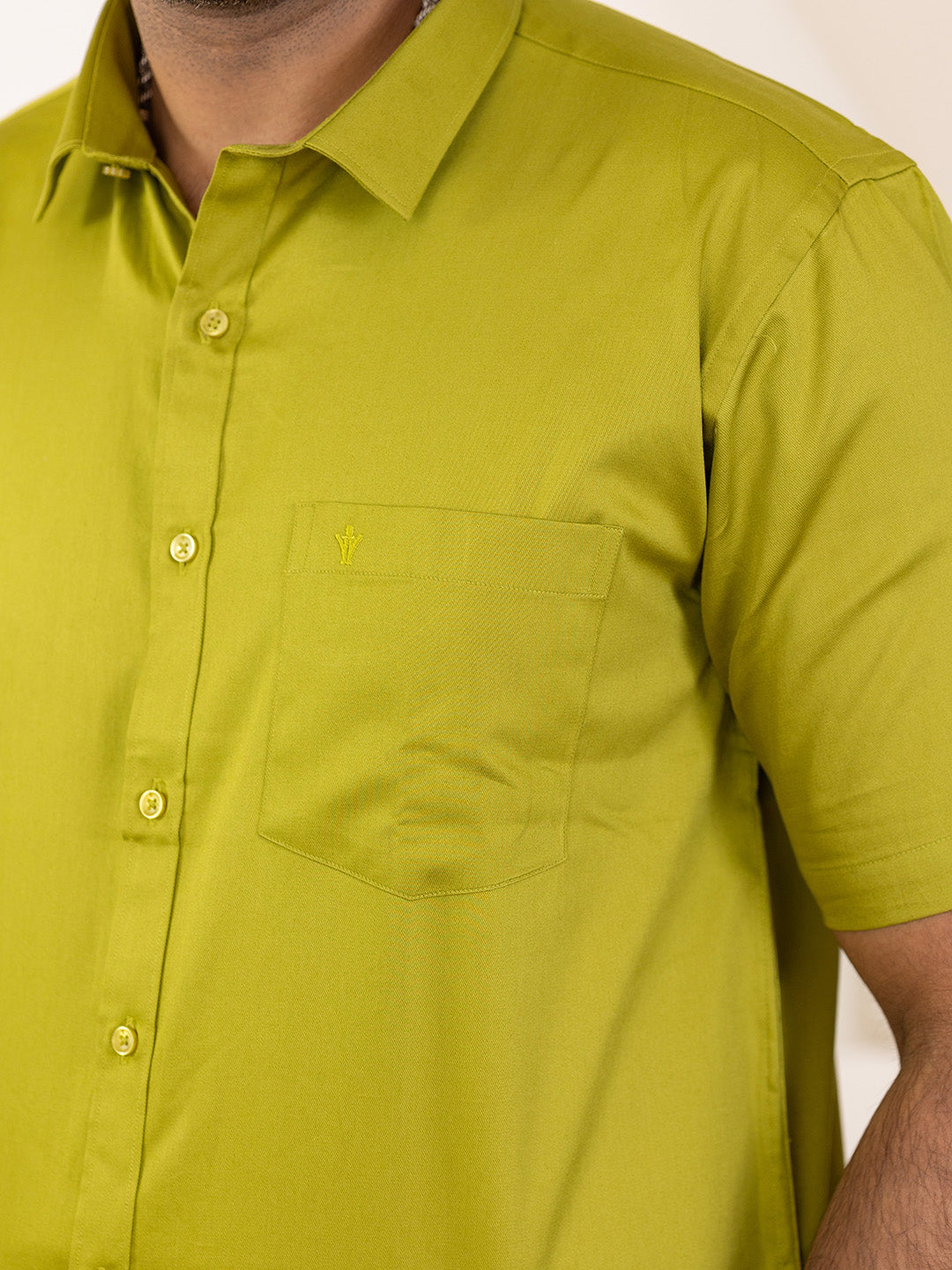 Men 100% Cotton Pesto Shirt and Fancy Border Dhoti Set BT9