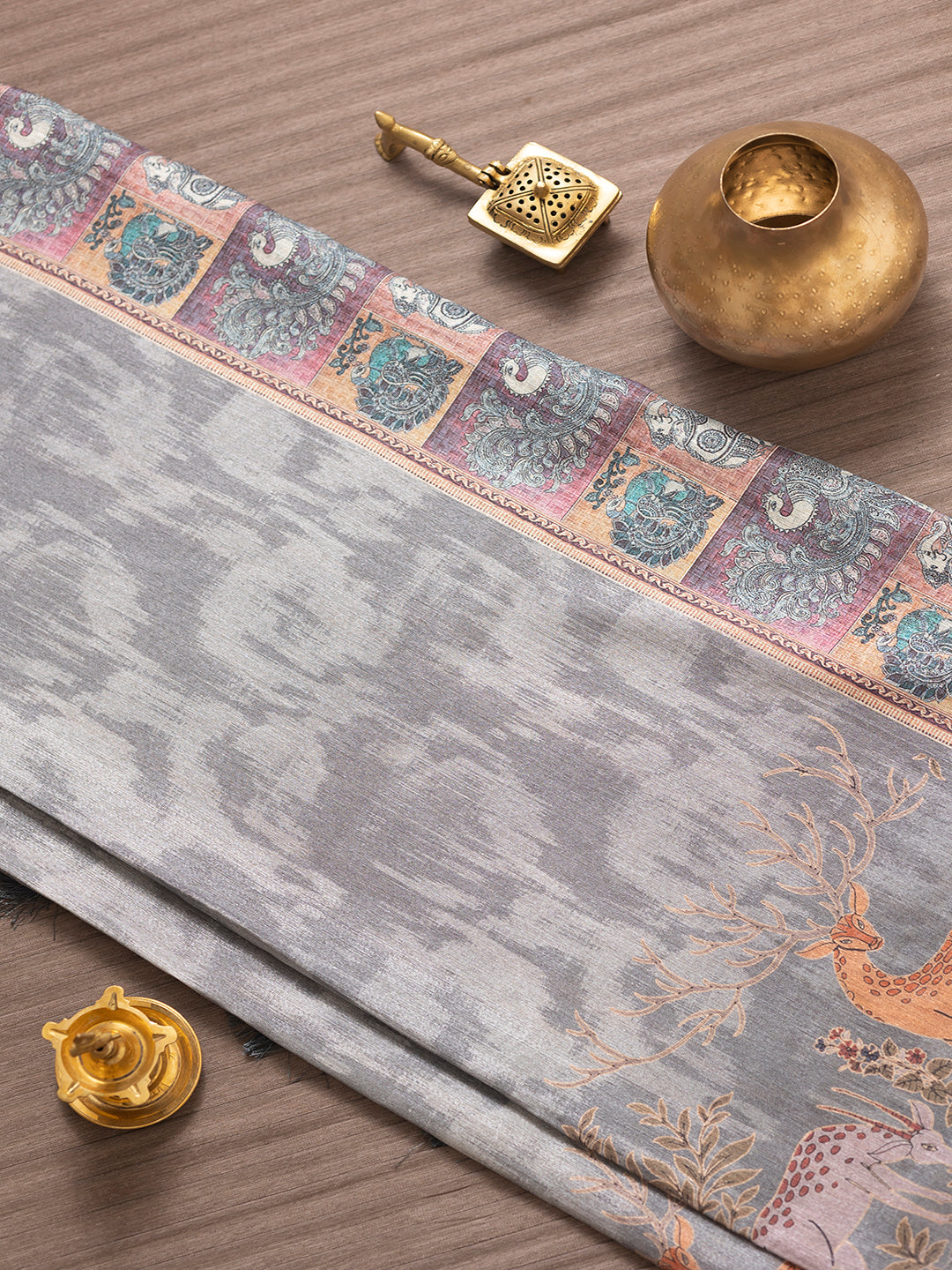 Women Grey Semi Tussar Printed Saree SS336