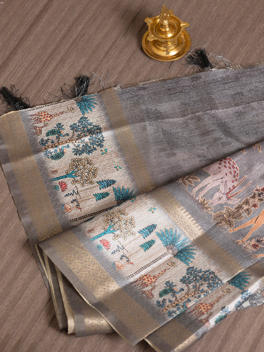 Women Grey Semi Tussar Printed Saree SS336